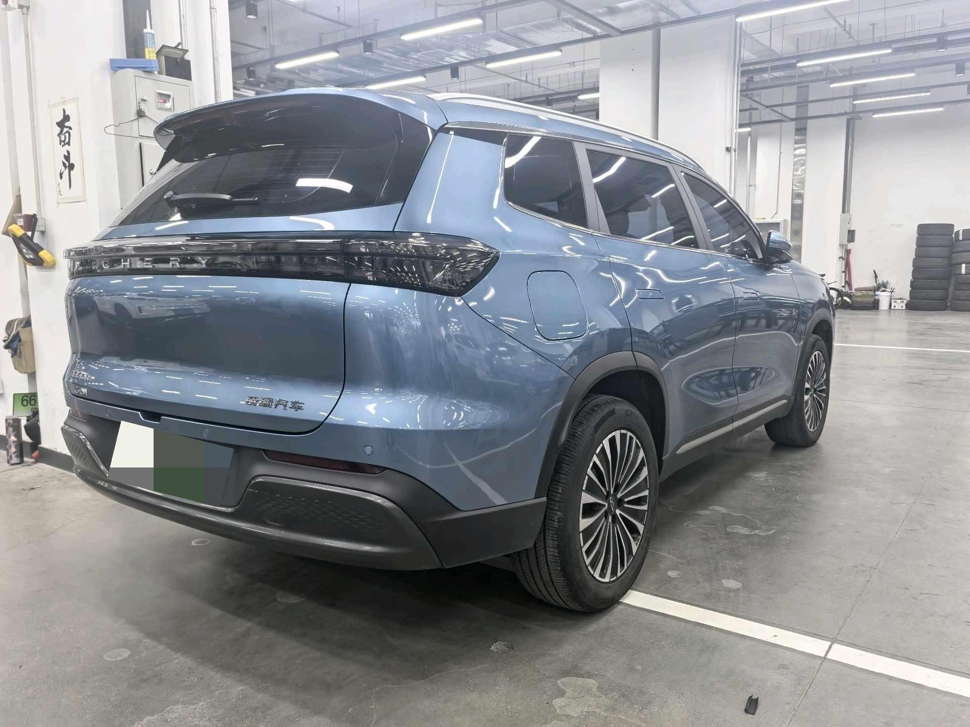 Chery 2025 Tiggo 8 PLUS C-DM 1.5T 90KM Premium 5-Seater