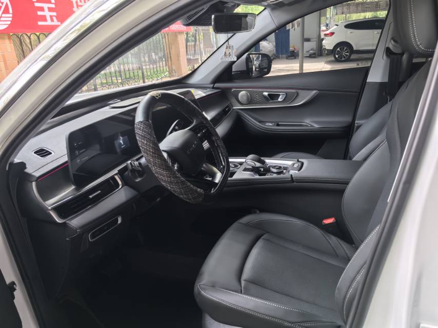 Chery 2025 Tiggo 8 PRO 1.6T 290T 2WD Luxury Edition