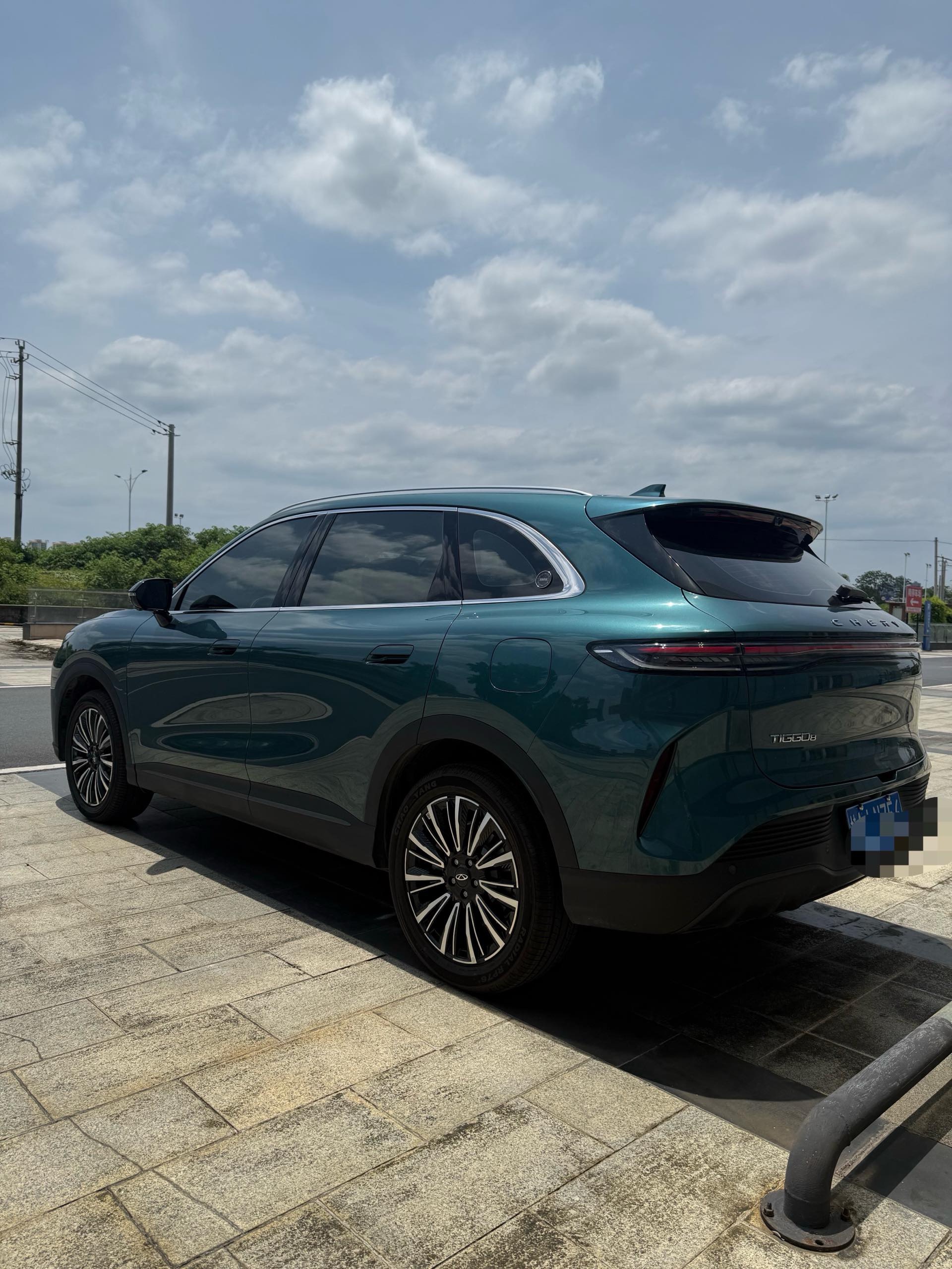 Chery 2026 Tiggo 8 1.6T Kunpeng Edition Premium
