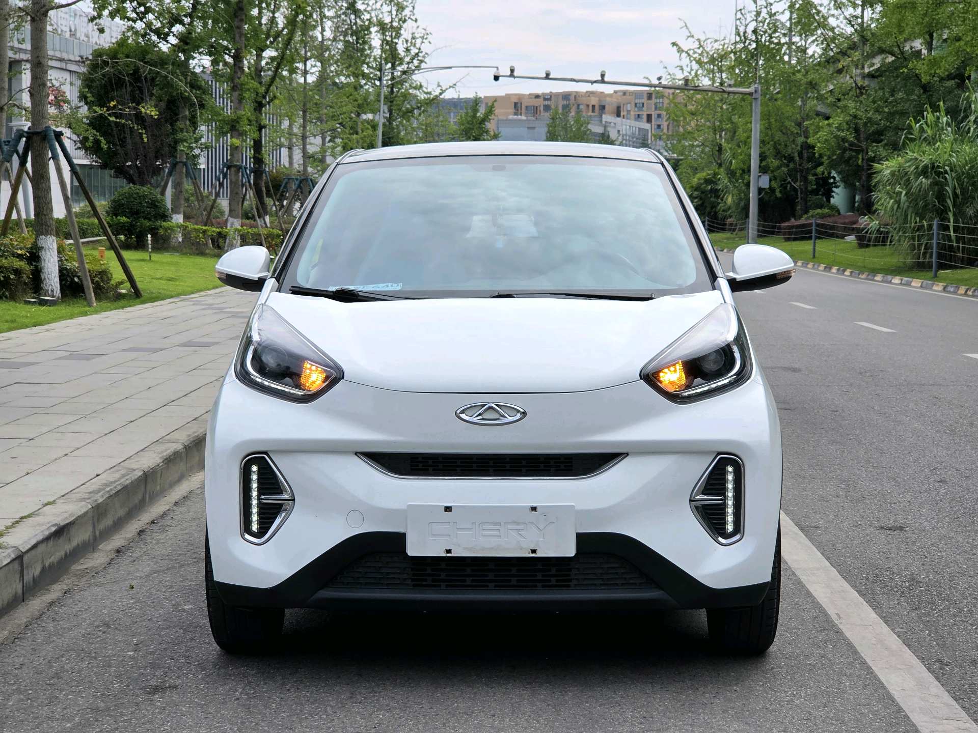 Chery 2022 eQ1 Sweet Pink Micro Sugar Edition Ternary Lithium 30kW 301km (Facelift)