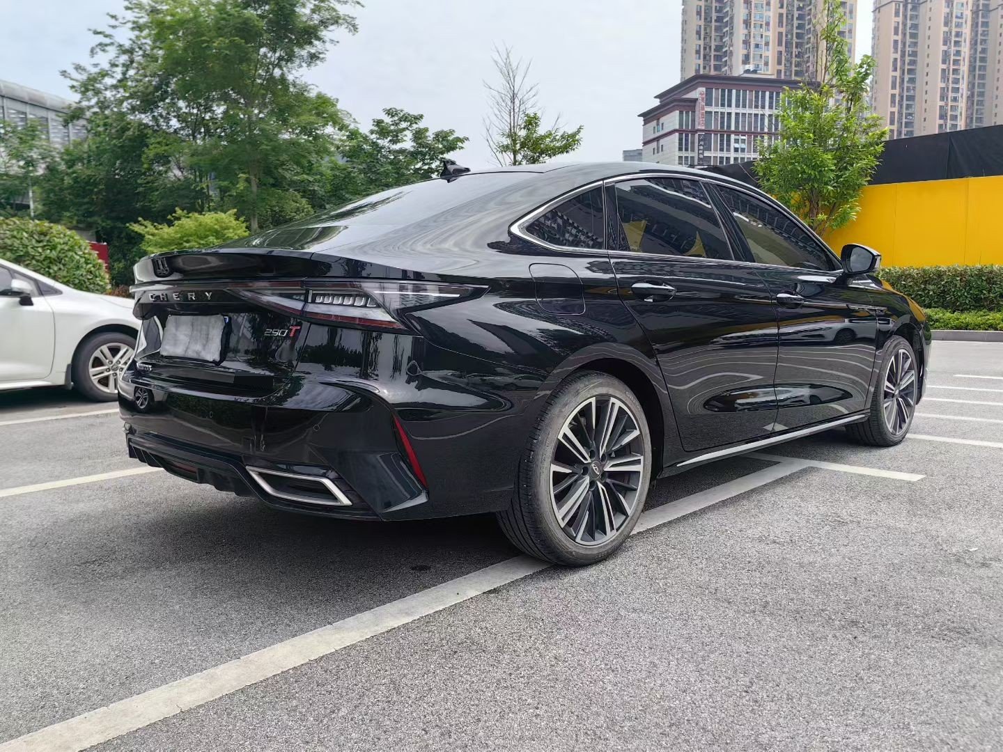 奇瑞 2022款 艾瑞泽8 1.6T 雅