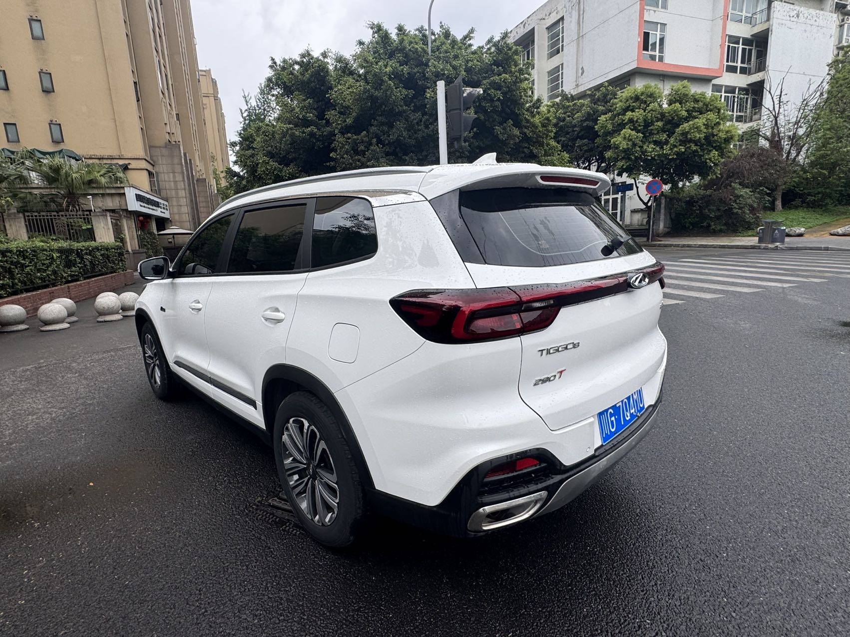 奇瑞 2019款 瑞虎8 1.6TGDI 290TGDI 精英型