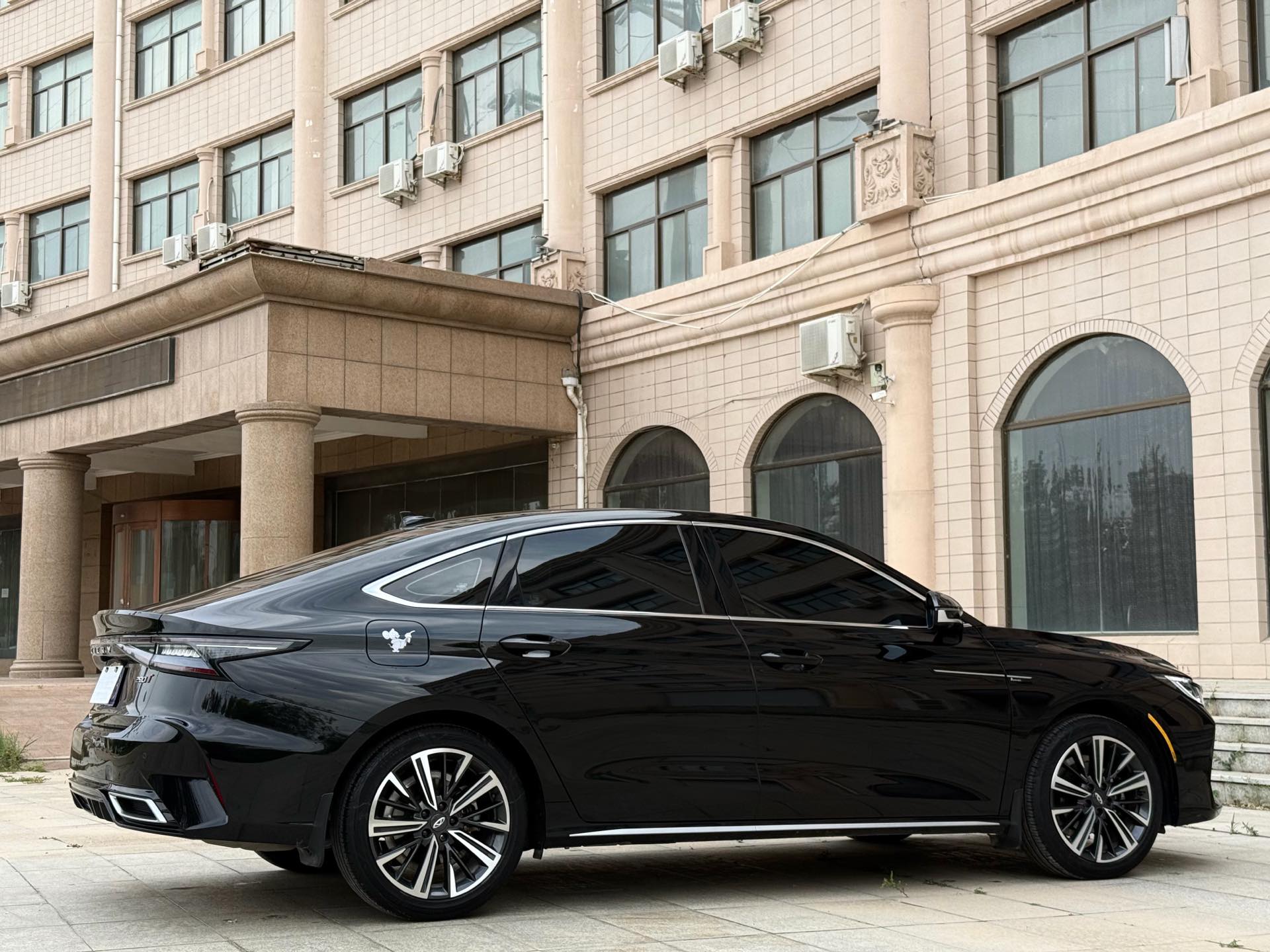 Chery 2022 Arrizo 8 1.6T Ya