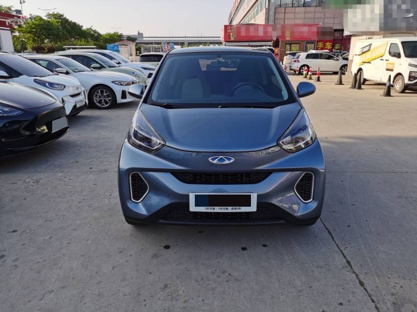 奇瑞 2021款 eQ1 15万蚁粉款 新蚁酷版 磷酸铁锂(改款)