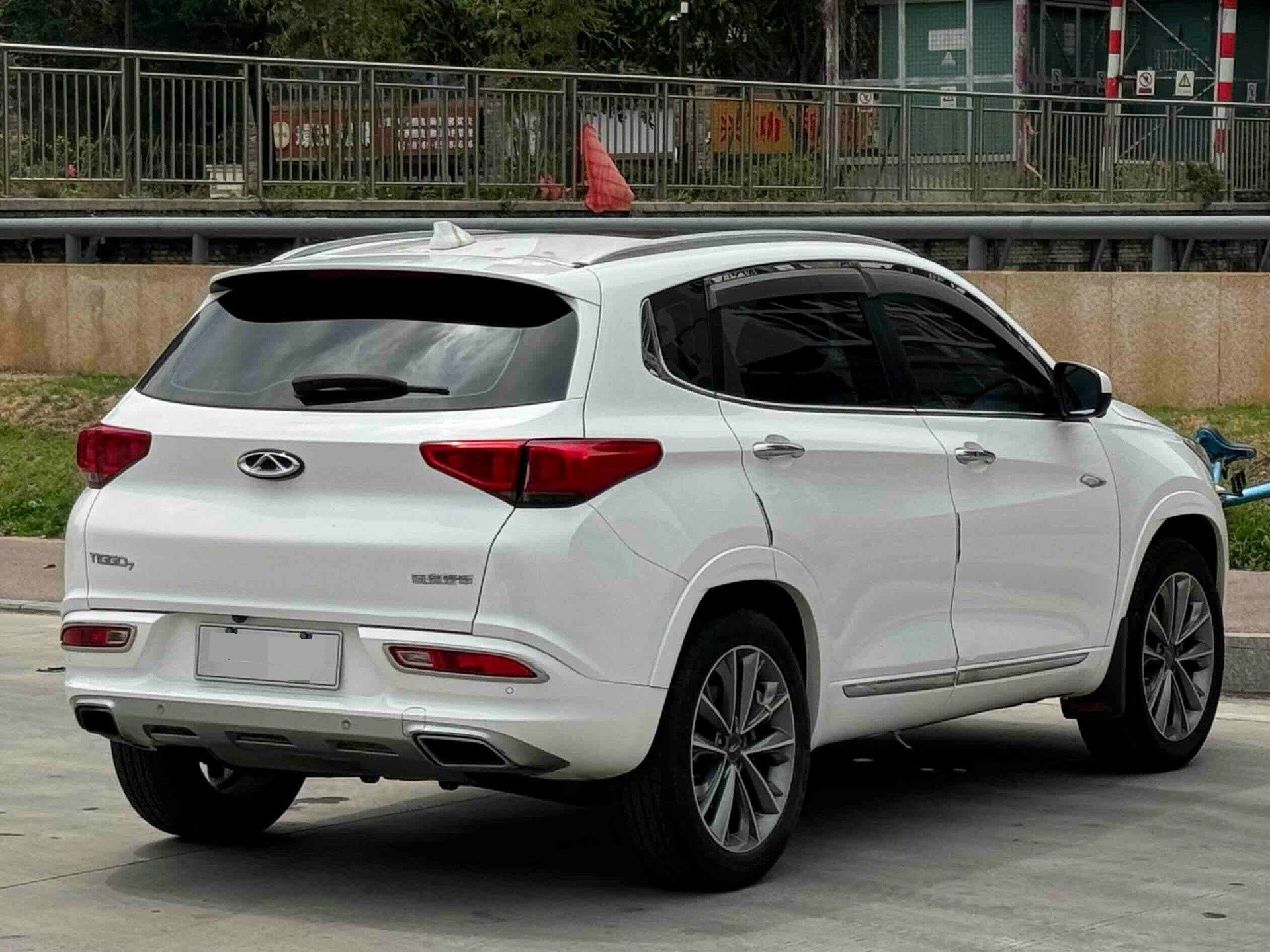 奇瑞 2018款 瑞虎7 1.5T 豪华版