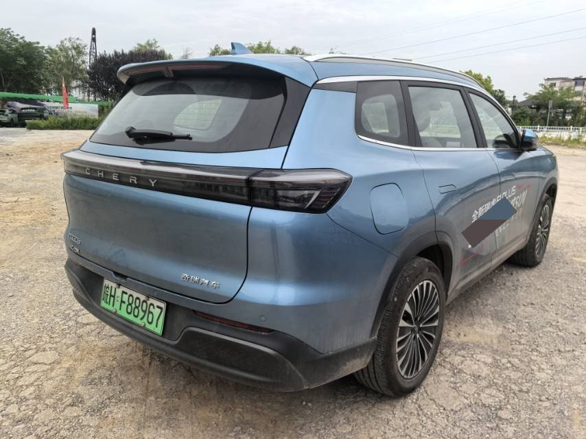 Chery 2025 Tiggo 8 PLUS C-DM 1.5T 90KM Premium 5-Seater