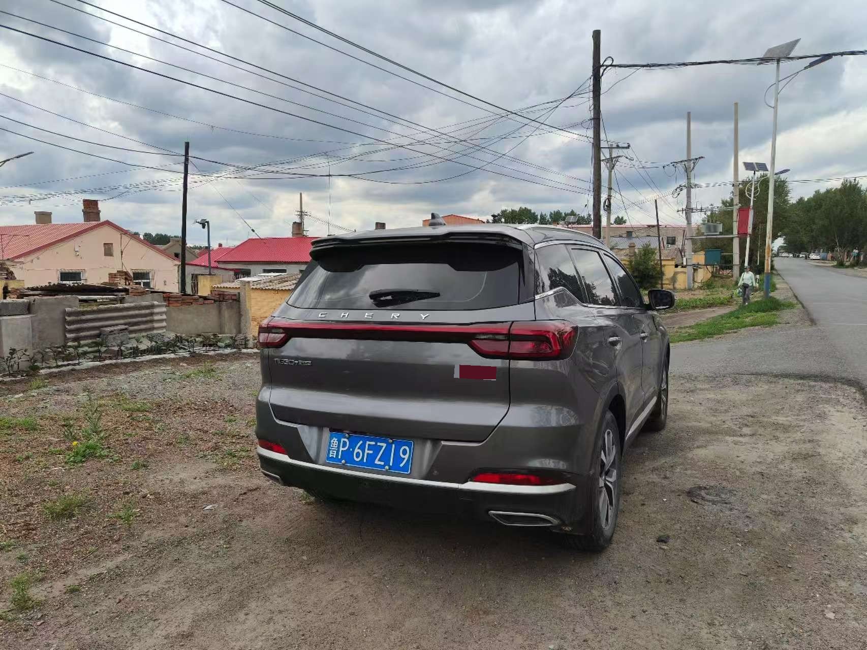奇瑞 2022款 瑞虎7 PLUS 1.5T 无级 尊贵型+