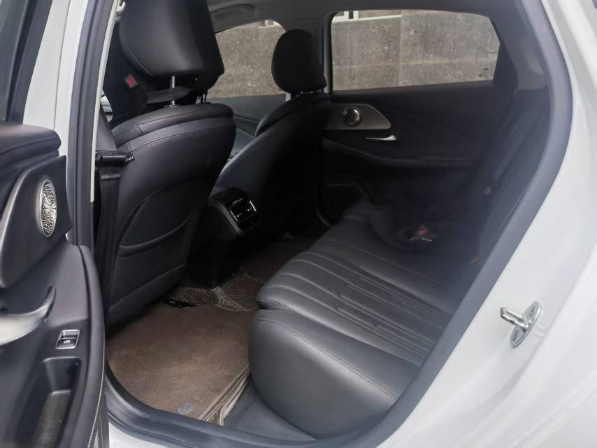Chery 2024 Fengyun A8 1.5T 127 Yufeng Edition
