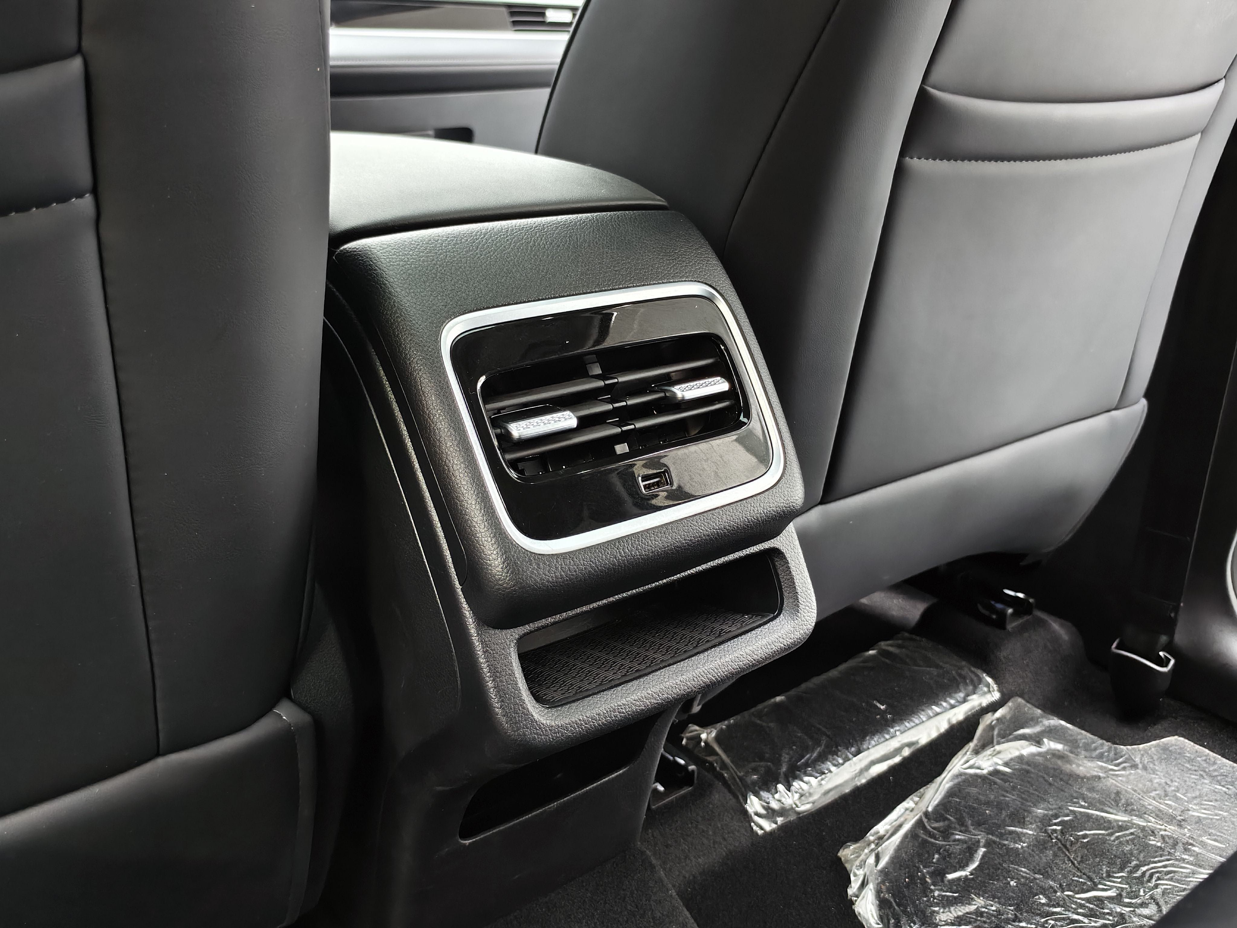 Chery 2023 Tiggo 7 PLUS 1.5TCI CVT Champion Edition Luxury