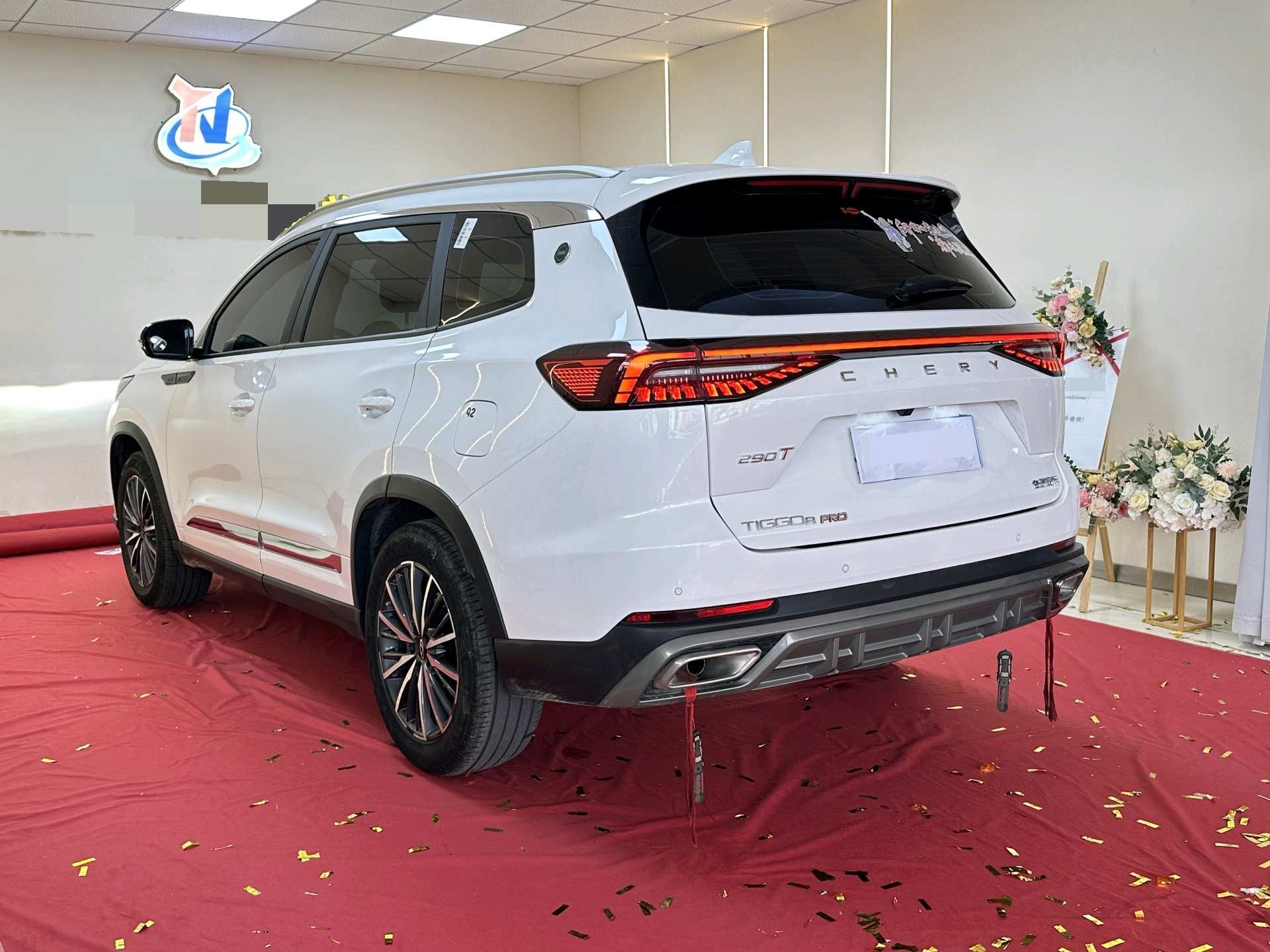 Chery 2025 Tiggo 8 PRO 1.6T 290T 2WD Luxury Edition