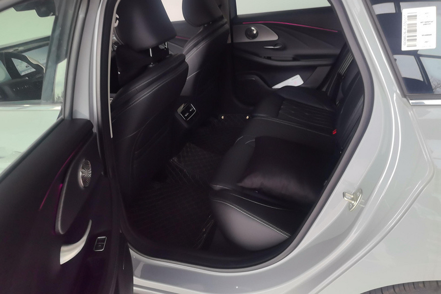 Chery 2025 Arrizo 8 1.6T Rui