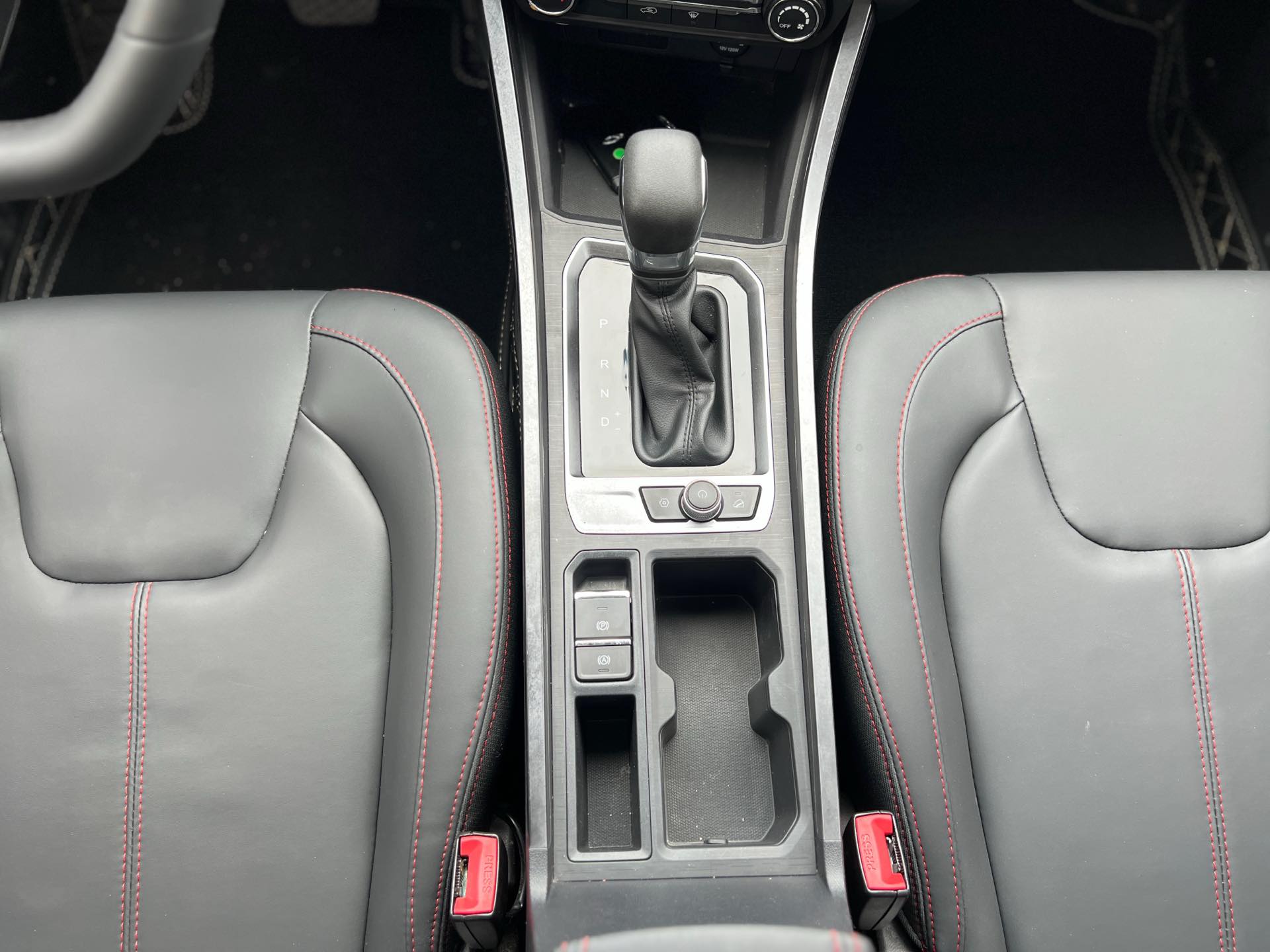 Chery 2021 Tiggo 3x 1.5 CVT Diamond Edition Queen Edition