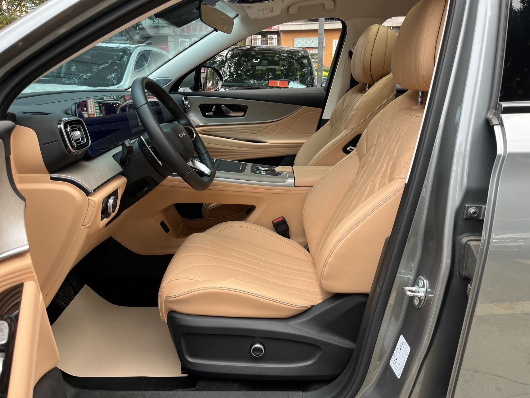 Chery 2023 Tiggo 9 2.0T 2WD Luxury 7-Seater