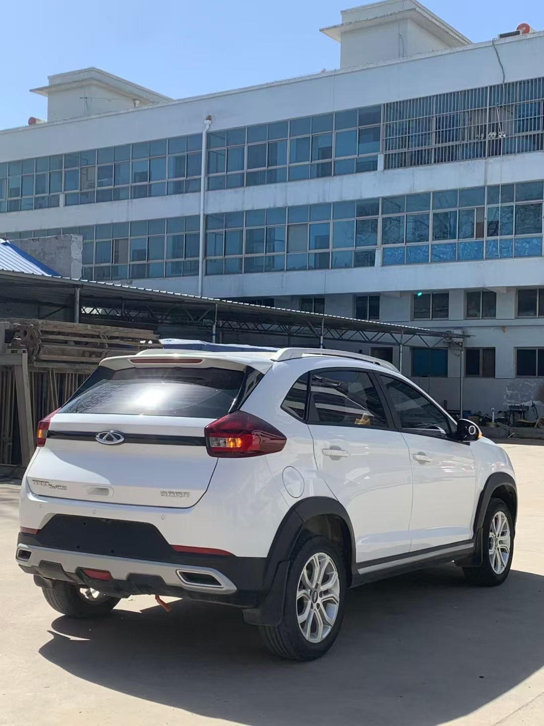 Chery 2021 Tiggo 3x PLUS 1.5 CVT Quick Red Date Edition