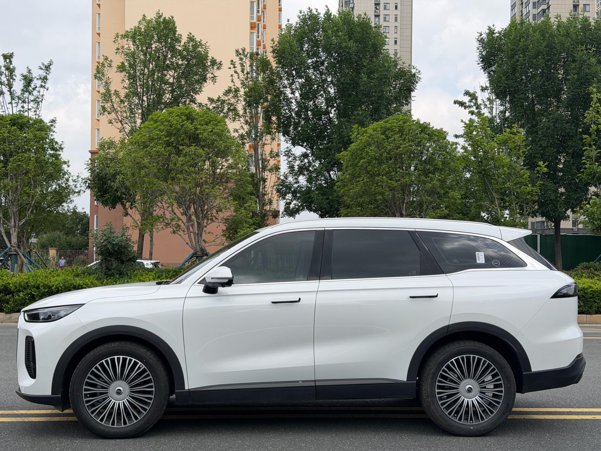 Chery 2024 Tiggo 8 L 2.0T 2WD Luxury 5-Seater