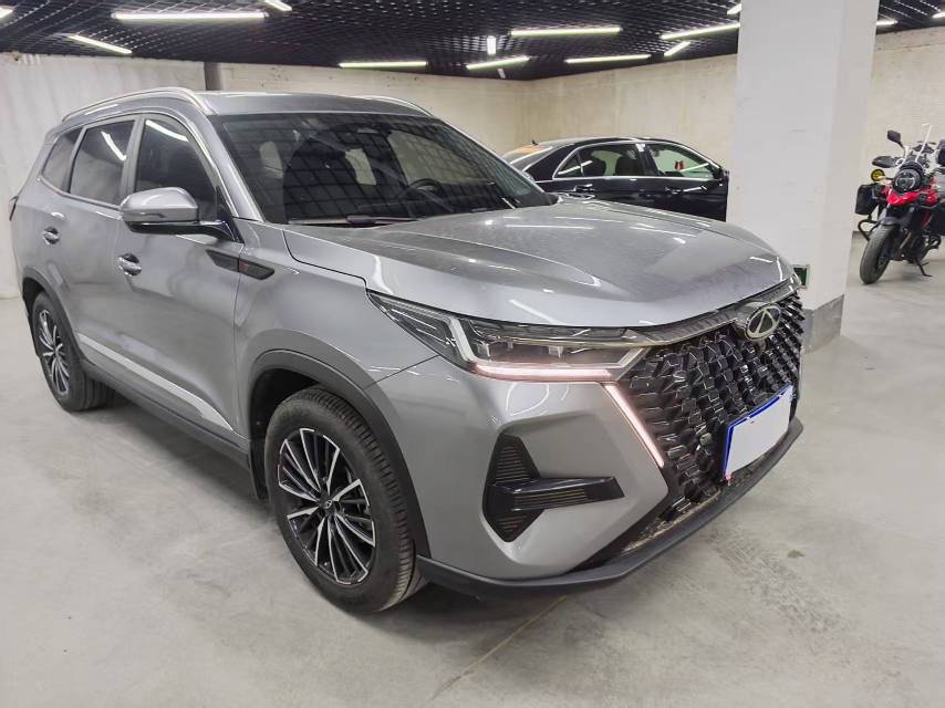 奇瑞 2024款 瑞虎8 PRO 1.6T 290T 冠军版两驱巅峰版5座
