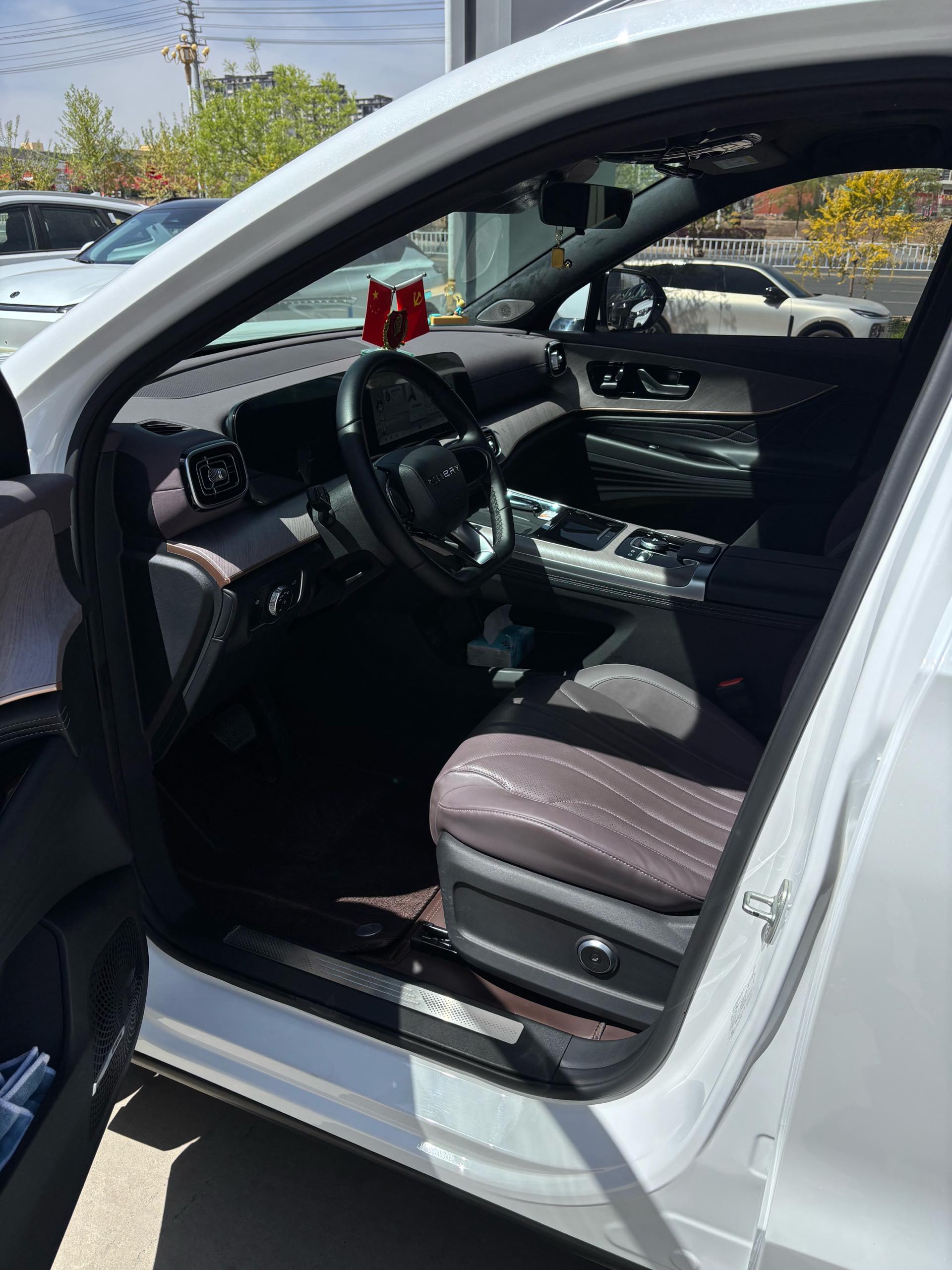 Chery 2025 Tiggo 9 2.0T 2WD Luxury 5-Seater