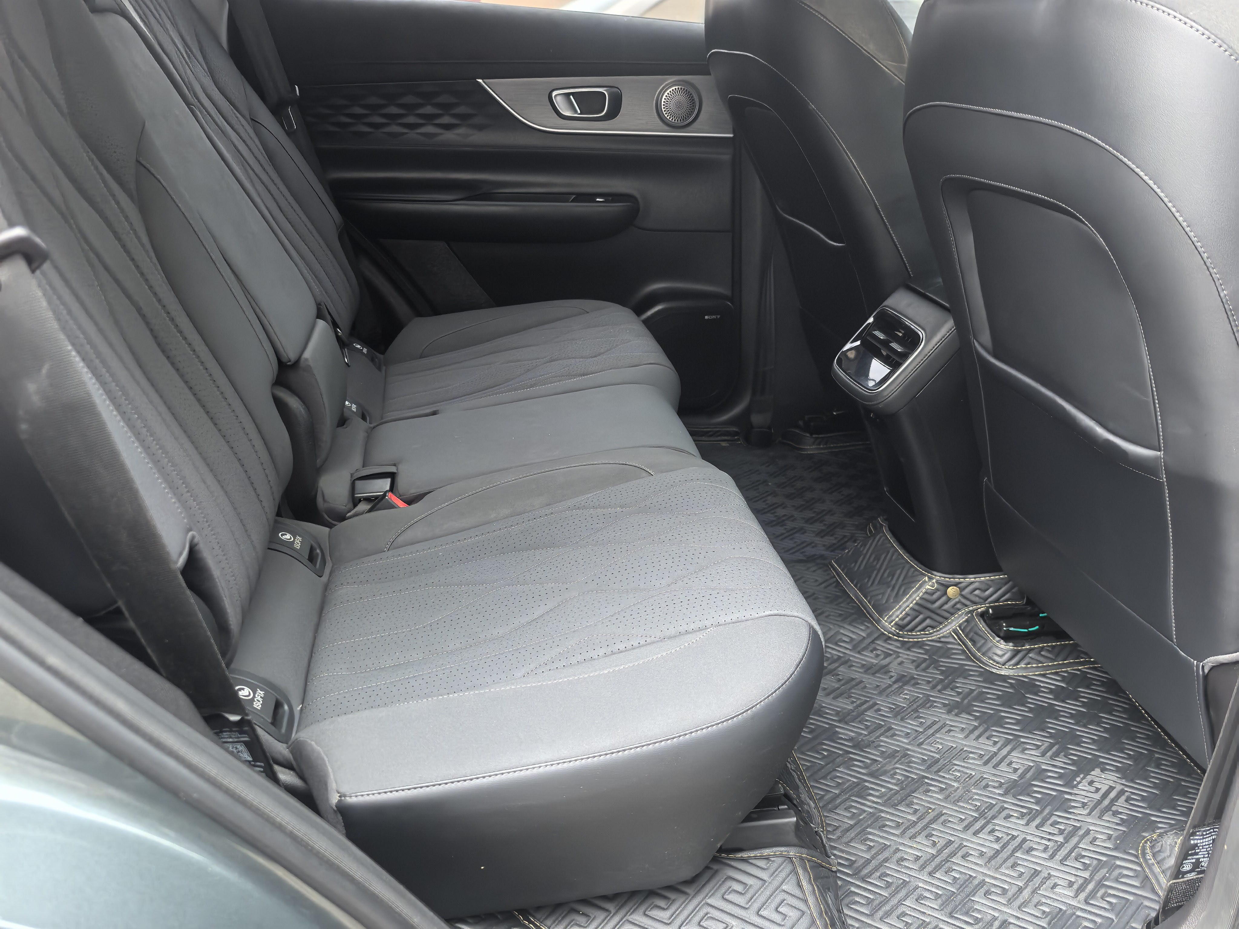 Chery 2025 Tiggo 8 PLUS 1.6TGDI 290TGDI Premium