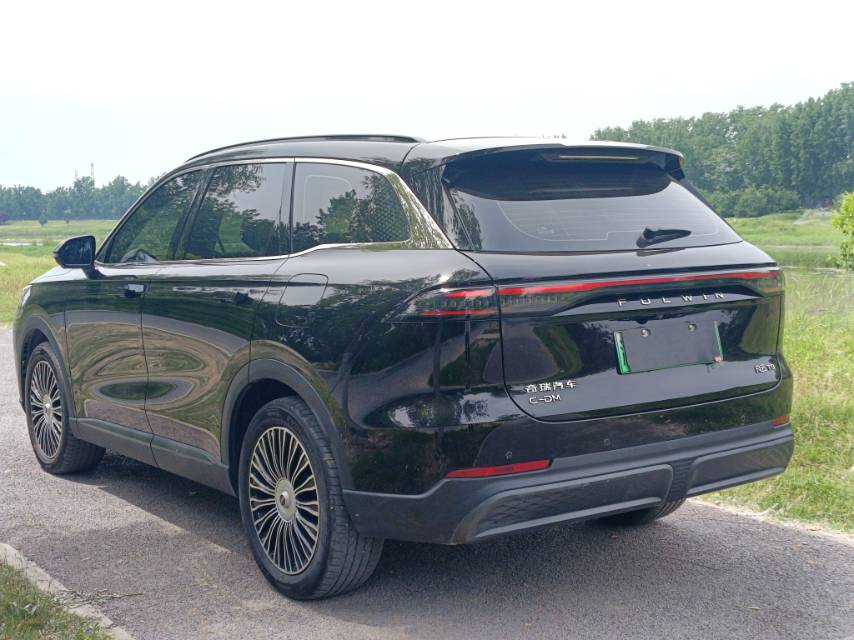 奇瑞 2024款 风云T9 C-DM 1.5T 120 长续航版豪华型5座