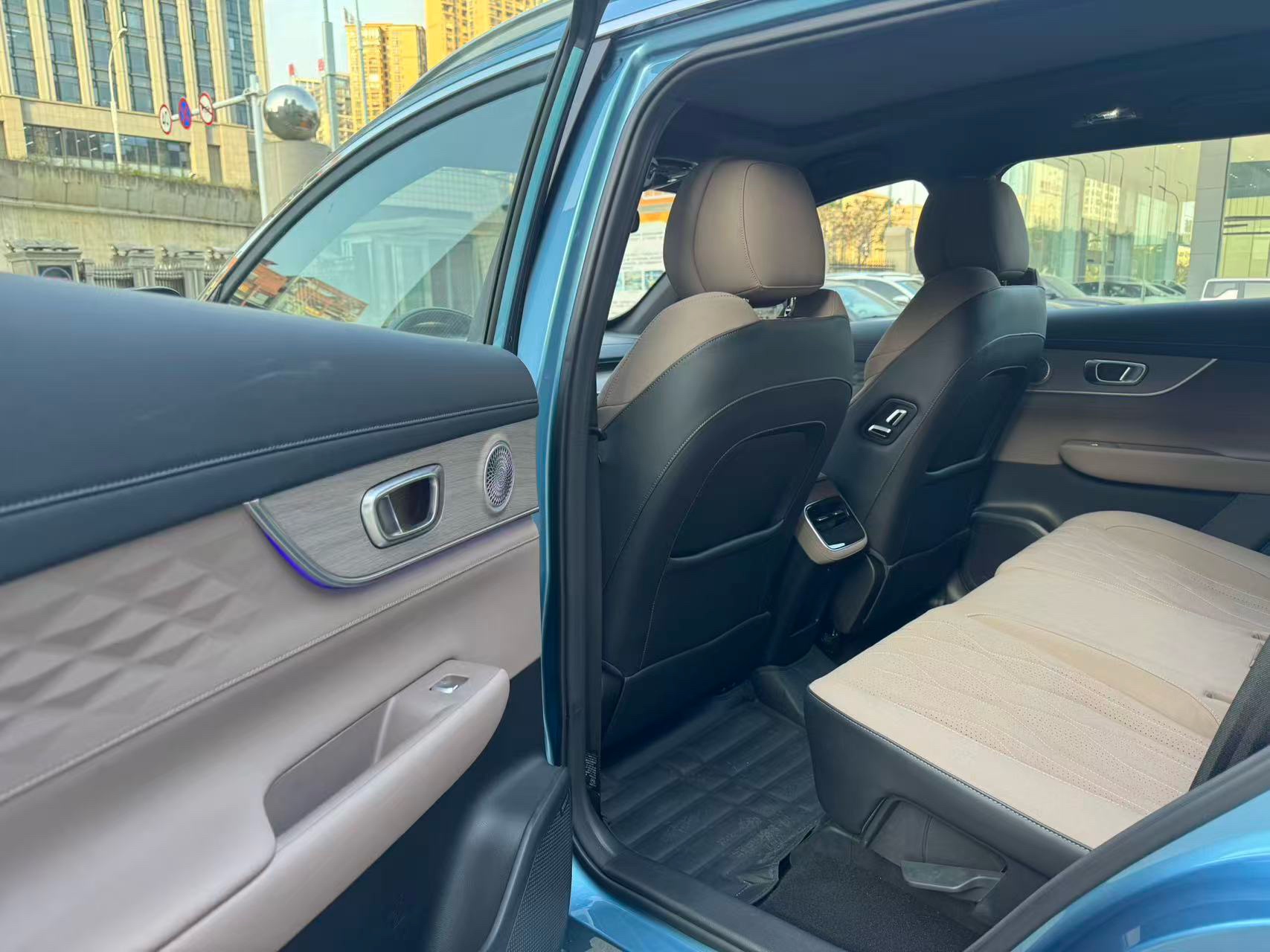 Chery Tiggo 8 PLUS C-DM 5-Seater 1.5T Premium