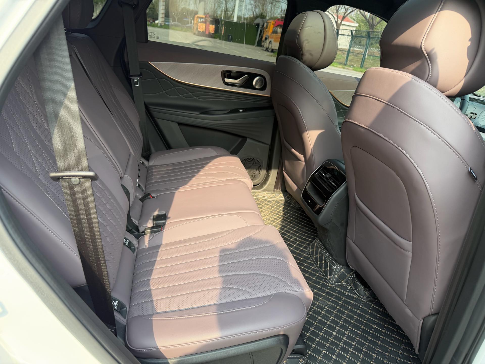 Chery 2025 Tiggo 9 2.0T 2WD Premium 5-Seater