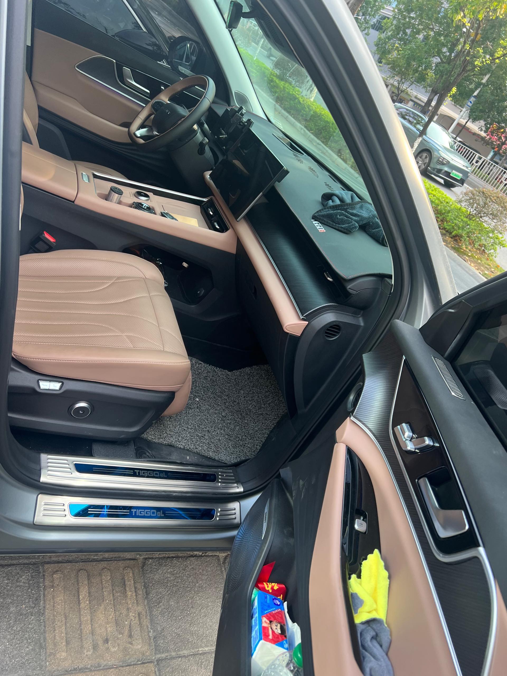 Chery 2024 Tiggo 8 L 2.0T 2WD Standard 5-Seater