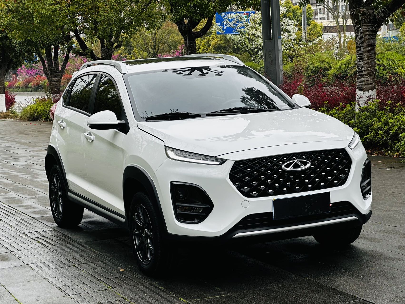 Chery 2022 Tiggo 3x PLUS 1.5 CVT Luxury