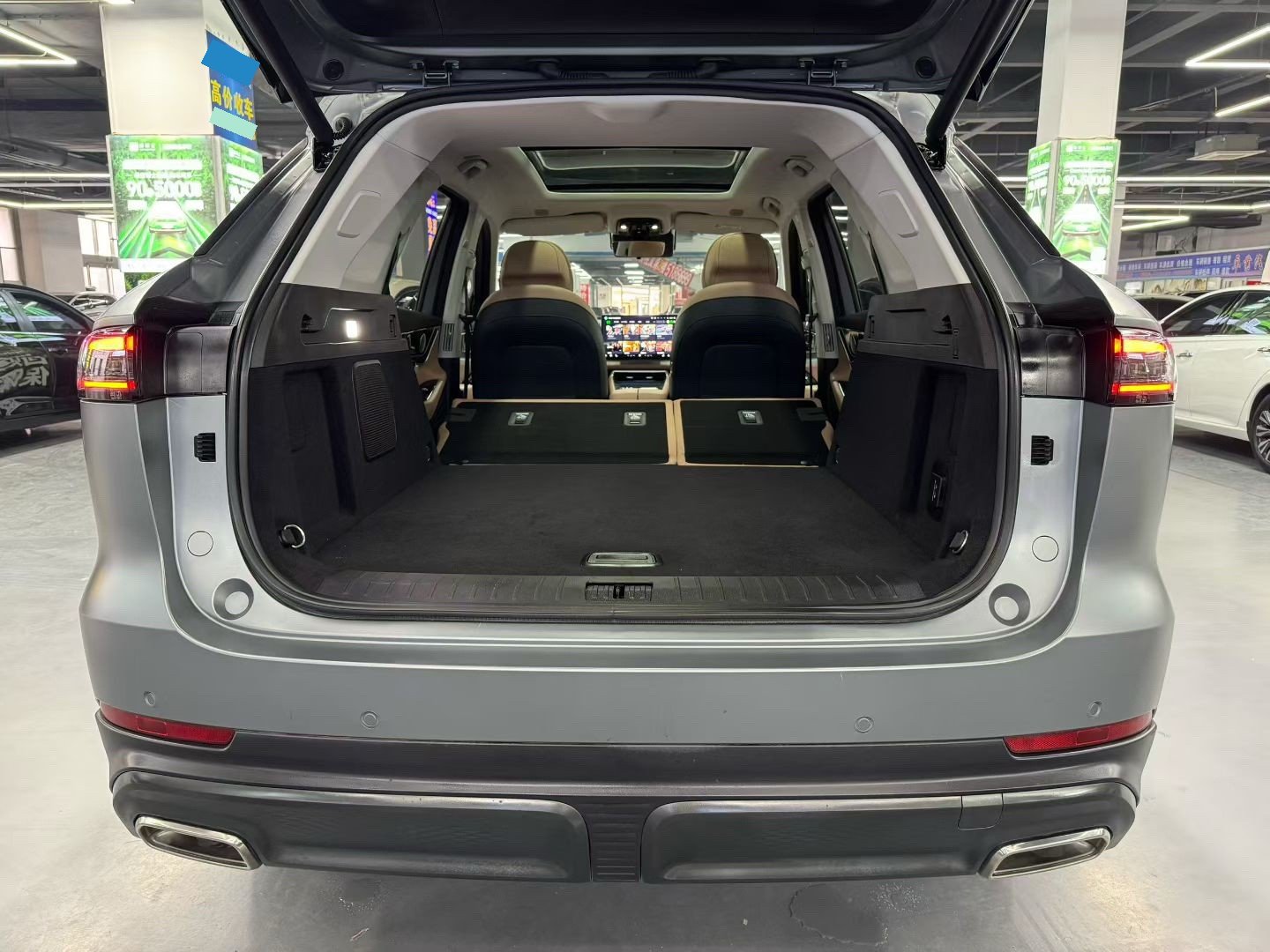 Chery Tiggo 8L 2024 2WD Premium 2.0T