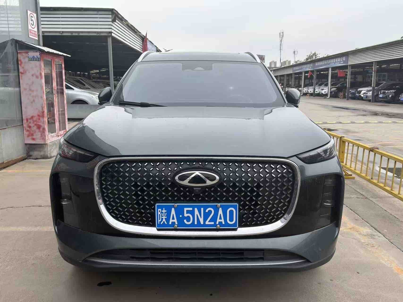 奇瑞 2025款 瑞虎8 PRO 1.6T 290T 两驱尊贵版