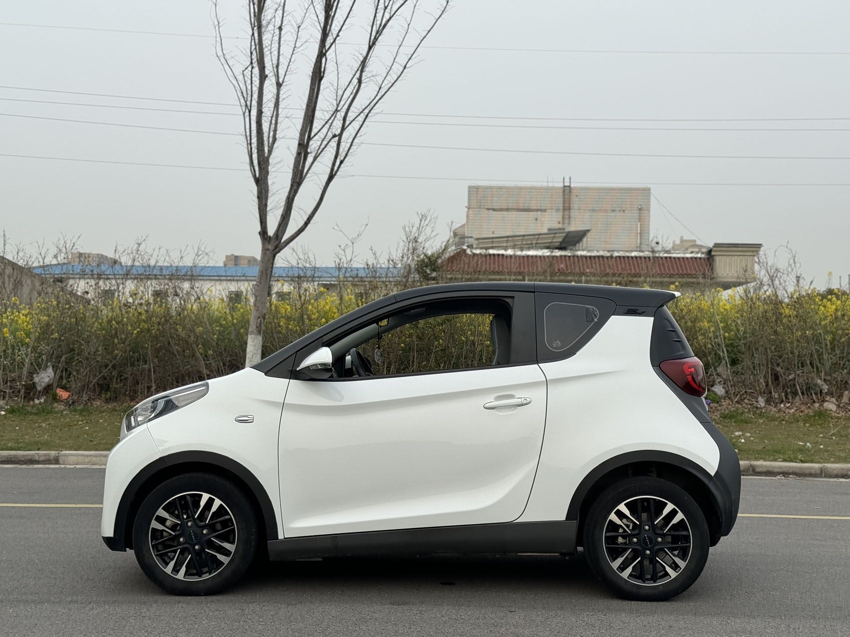 Chery 2022 eQ1 Sweet Pink Full Sugar Edition LFP 30.7kWh 30kW 301km (Facelift 2)