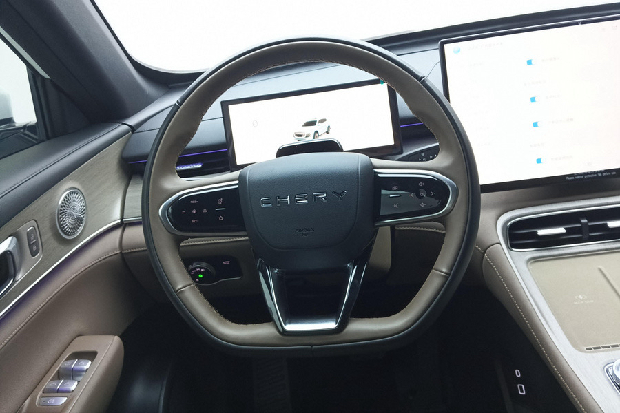 Chery 2025 Tiggo 8 PLUS 1.6TGDI 290TGDI Premium