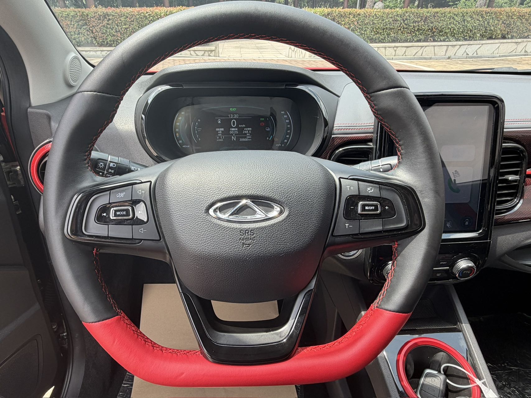 奇瑞 2022款 eQ1 甜粉款 半糖版 磷酸铁锂 30kW 301km(改款)