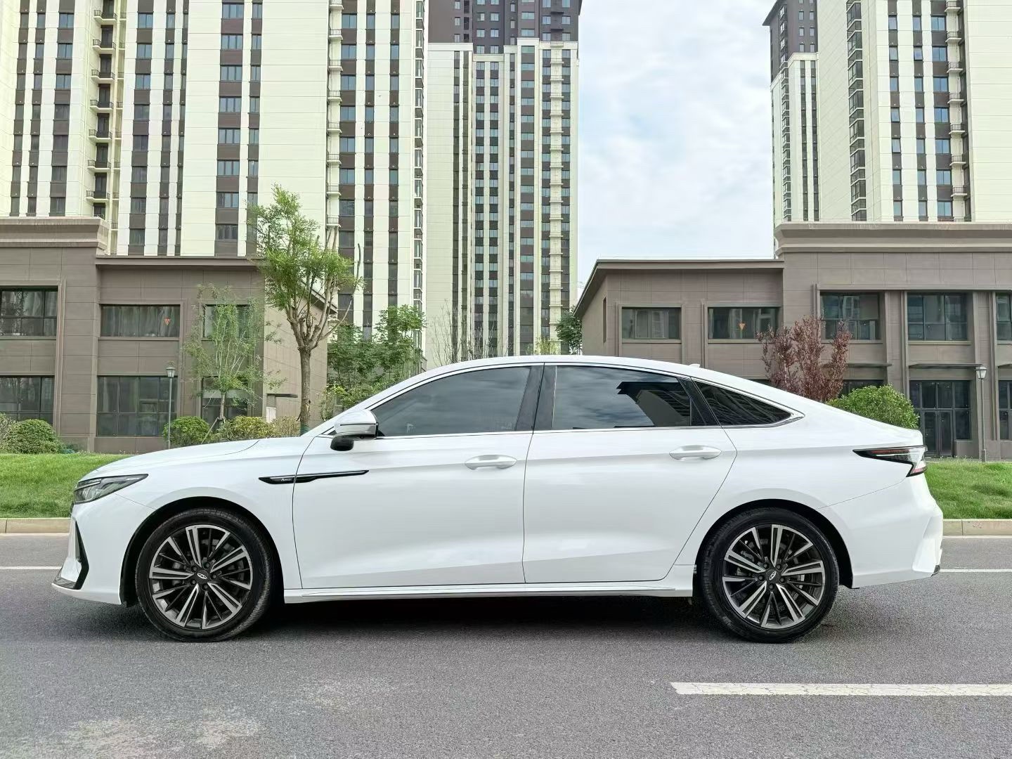 Chery 2022 Arrizo 8 1.6T Ya