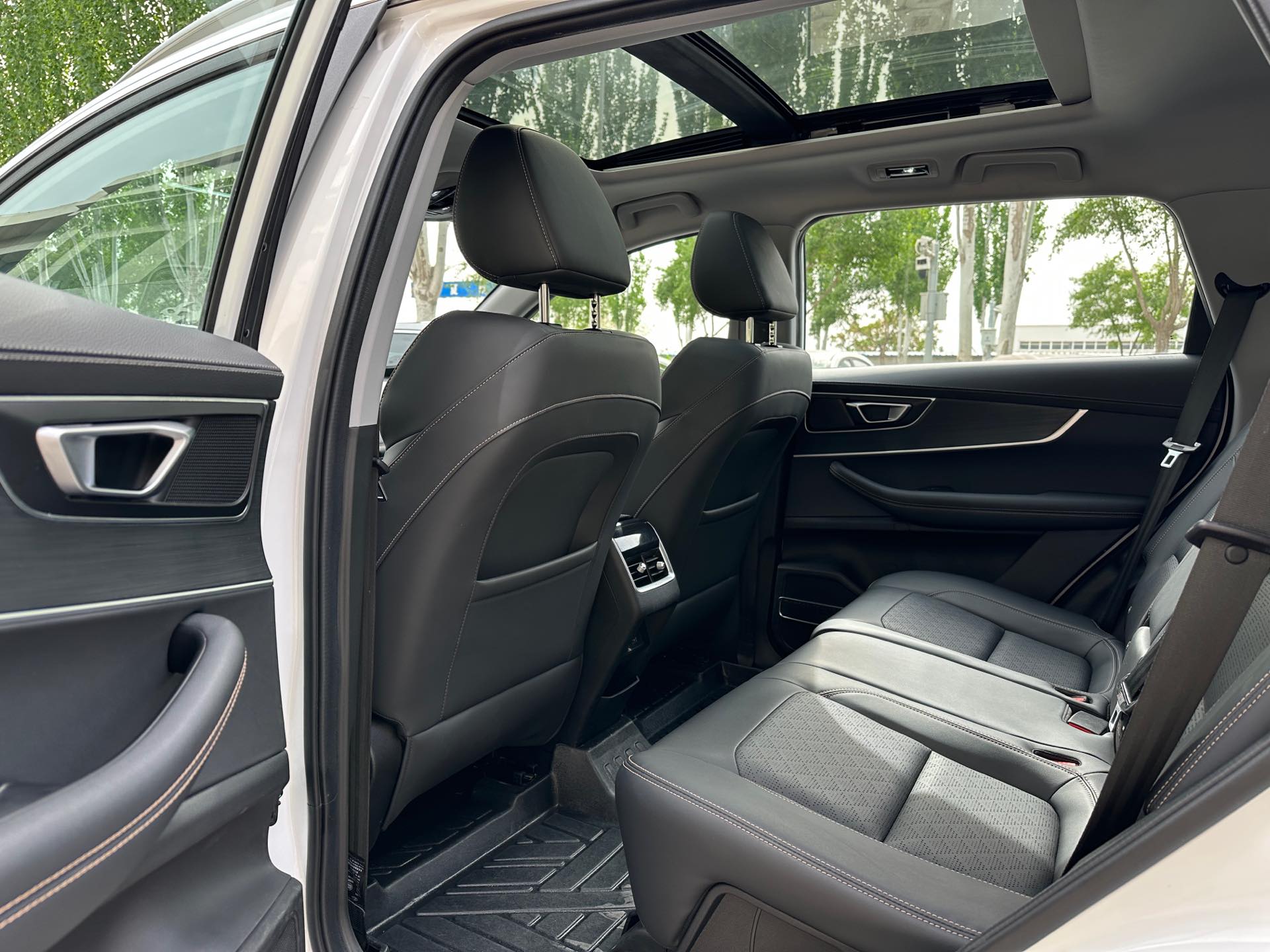 Chery 2024 Tiggo 8 1.5TCI 230TCI Glory Edition Excellence 5-Seater