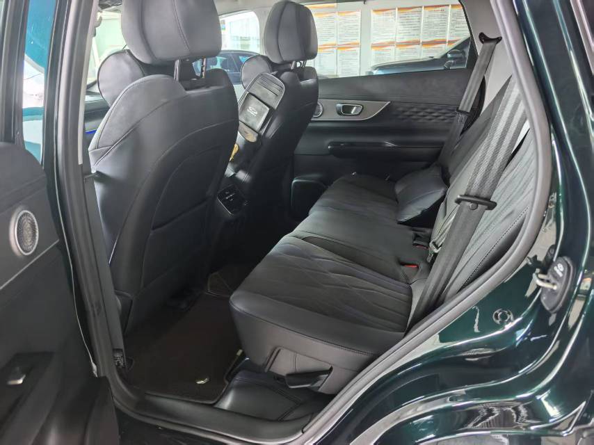 Chery 2025 Tiggo 8 PLUS 1.6TGDI 290TGDI Luxury