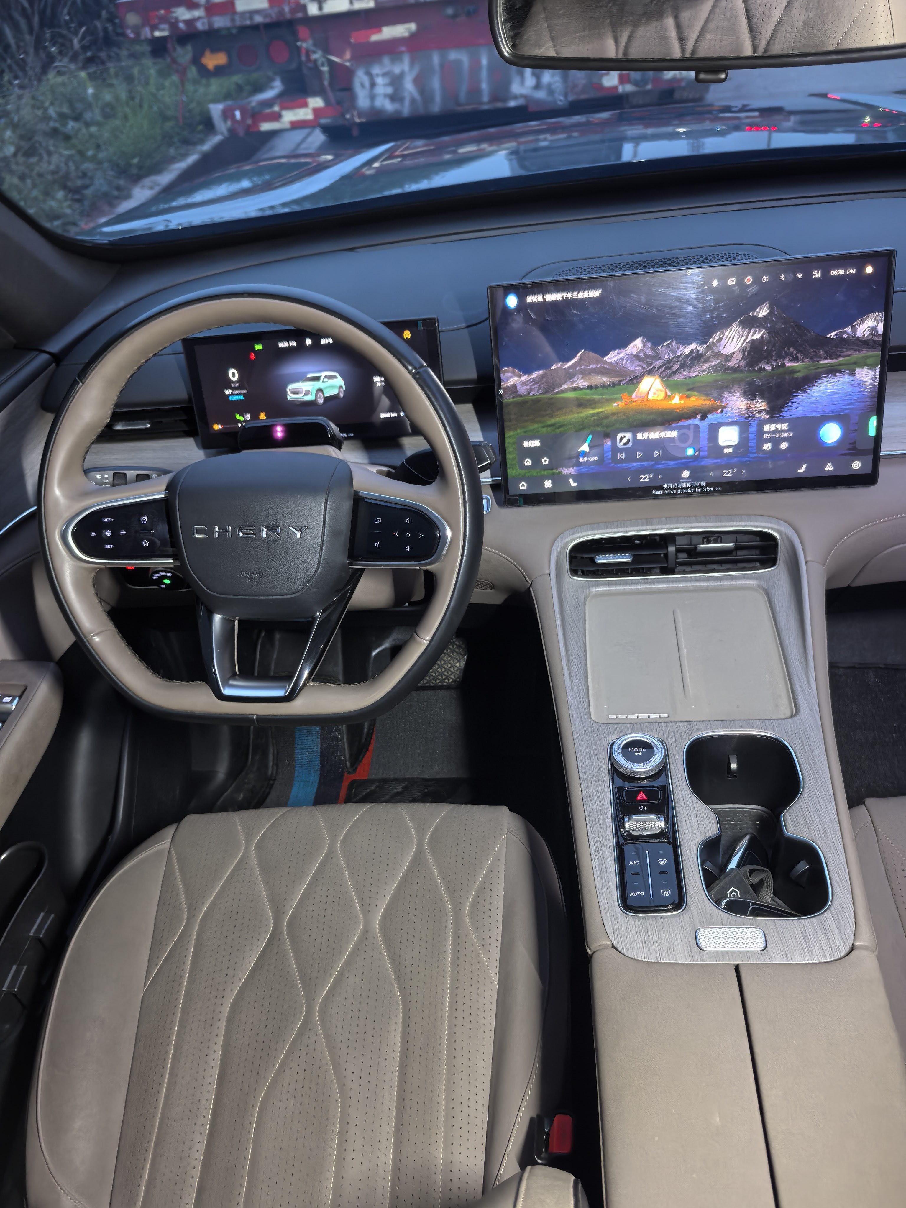 奇瑞 2025款 瑞虎8 PLUS 1.6TGDI 290TGDI 尊贵型
