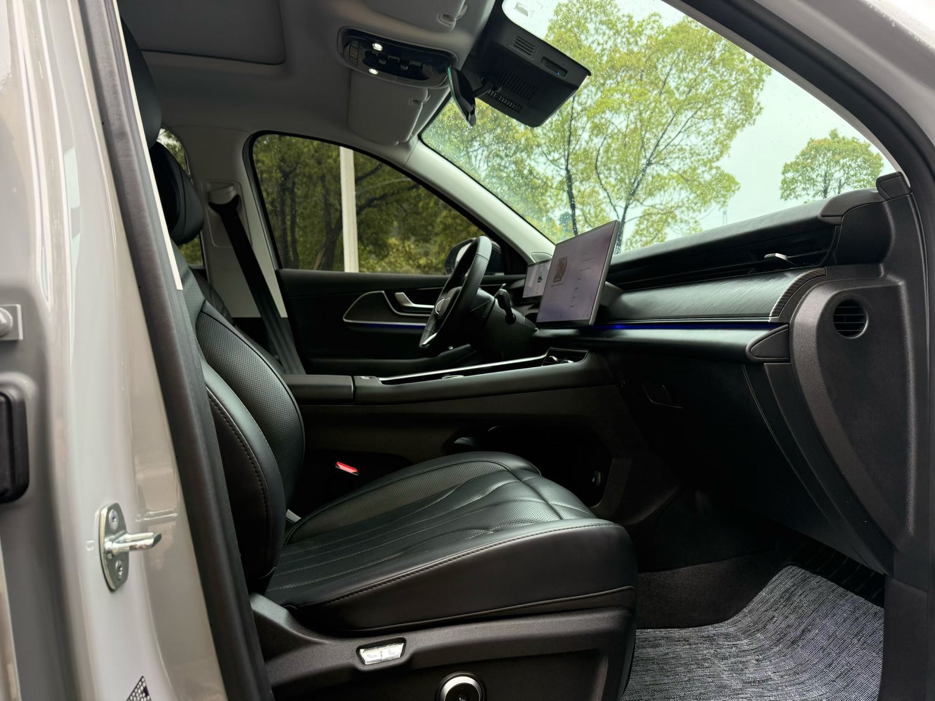 Chery 2024 Fengyun T9 C-DM 1.5T 120 Long Range Standard 5-Seater