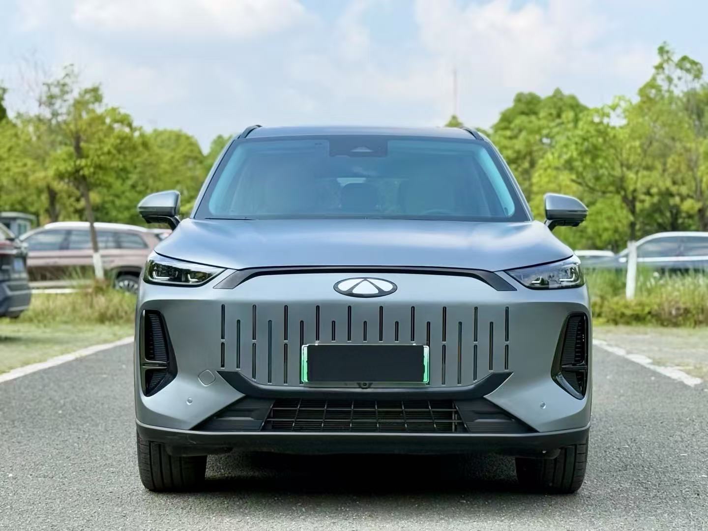 奇瑞 2024款 风云T9 C-DM 1.5T 120 长续航版旗舰型7座