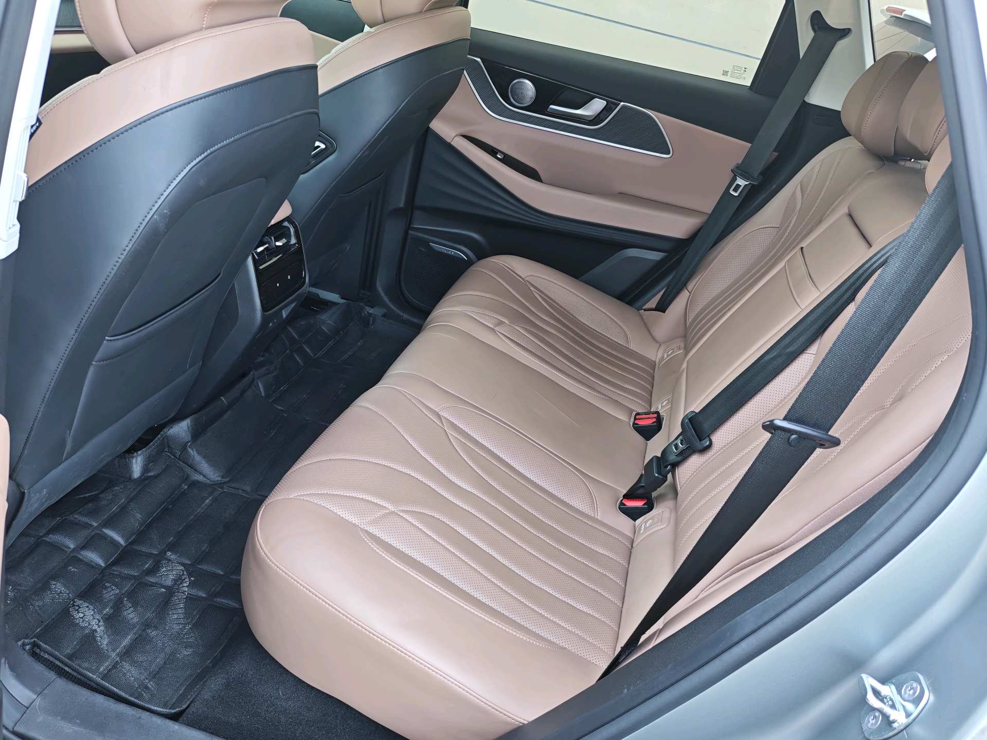Chery 2024 Tiggo 8 L 2.0T 2WD Premium 5-Seater