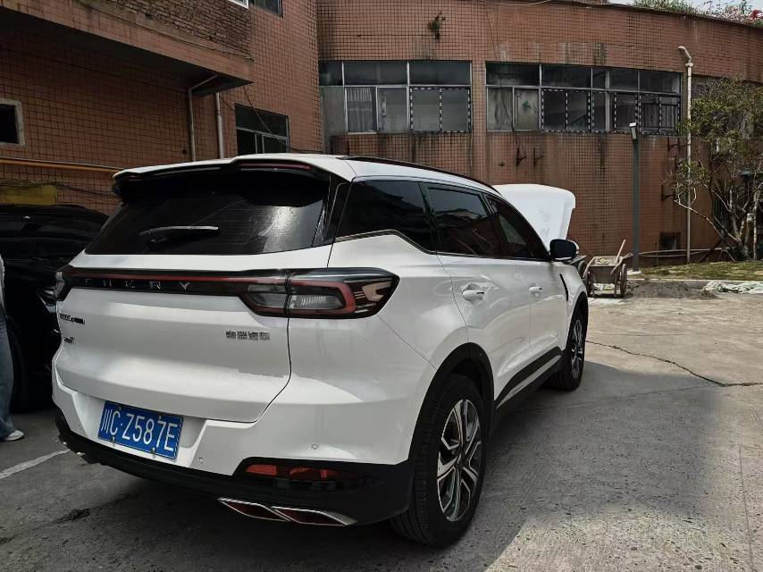 Chery 2023 Tiggo 7 PLUS 1.6TGDI Premium