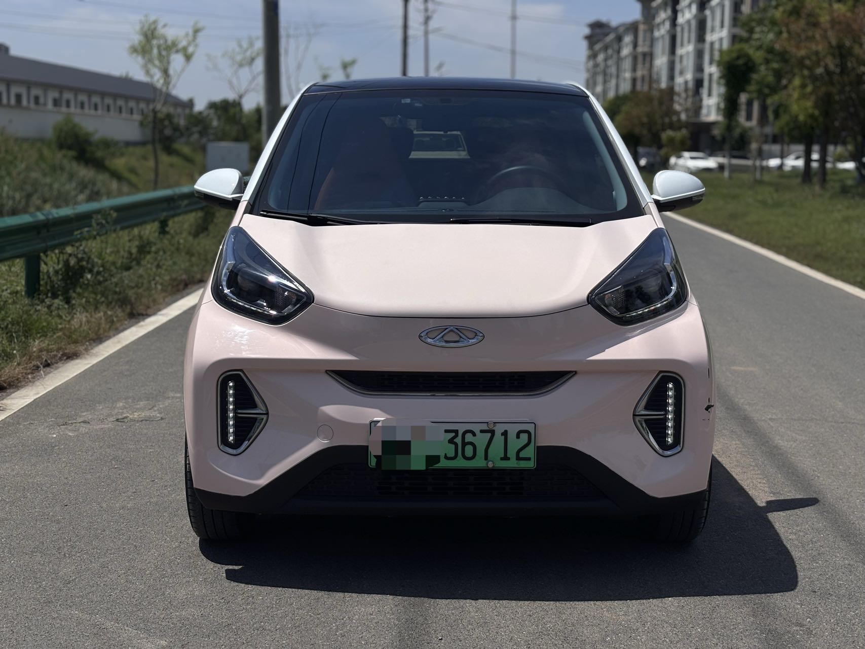 Chery 2022 eQ1 Sweet Pink Half Sugar Edition Ternary Lithium 30kW 301km