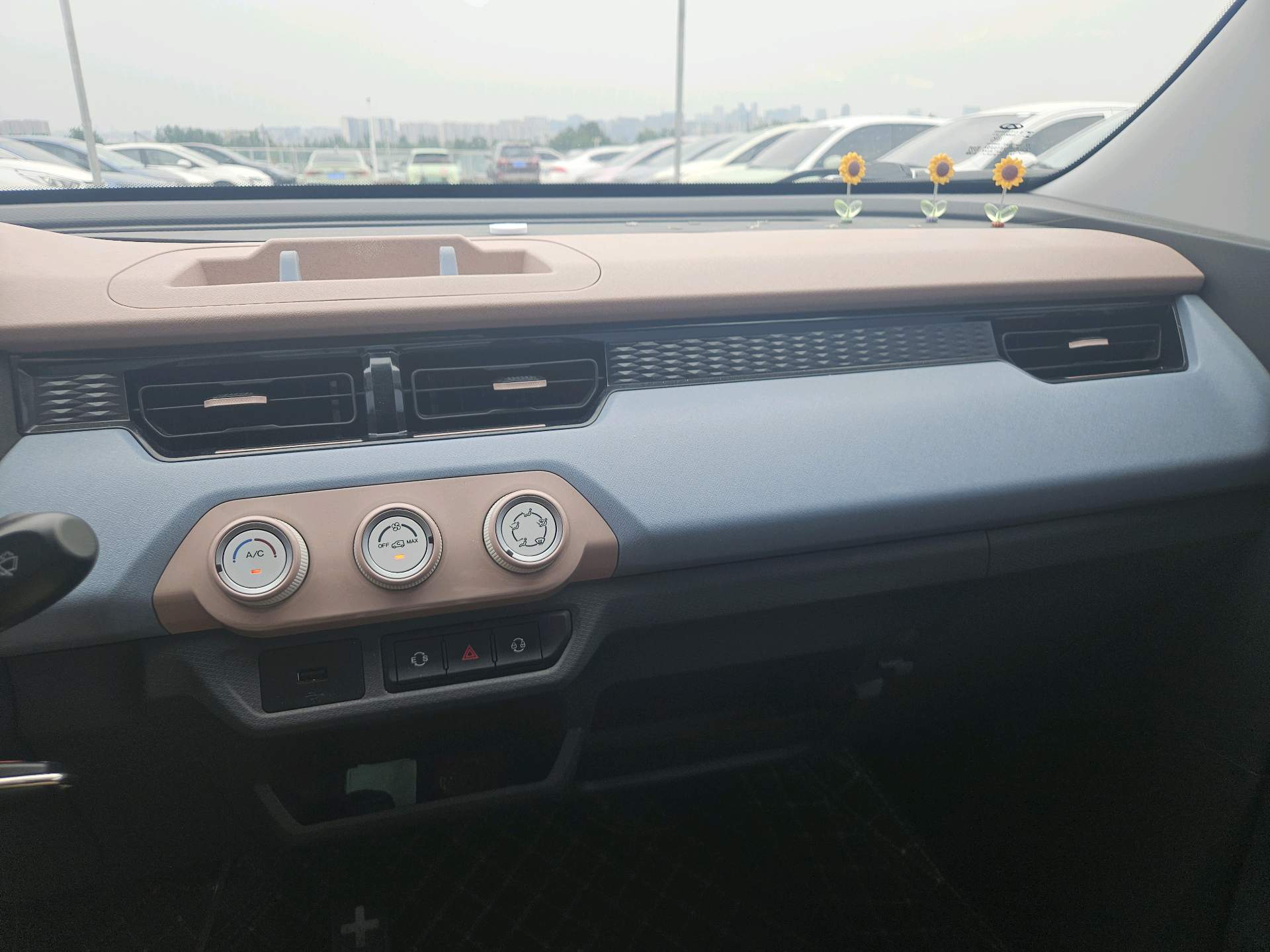 Chery 2023 QQ Ice Cream 170km Milk Shake LFP