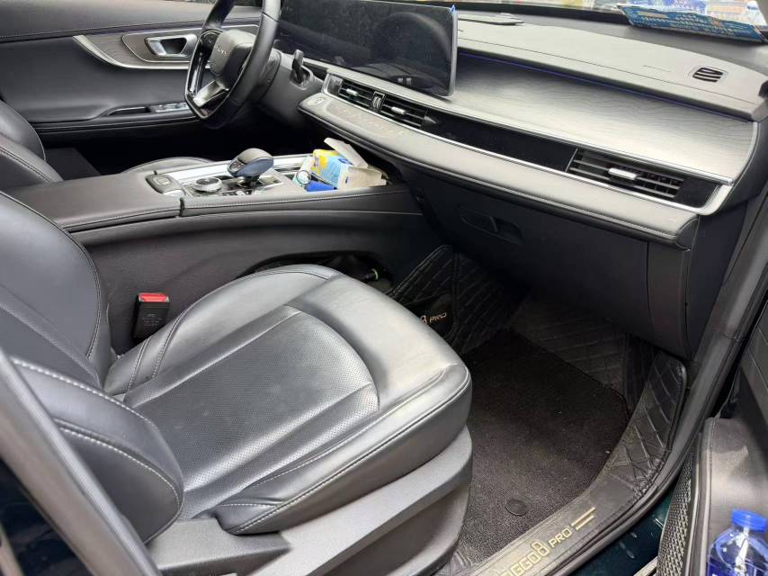 奇瑞 瑞虎8 PRO 新能源 2024款 瑞虎8 PRO PHEV 1.5T 100km 冠军版荣耀版