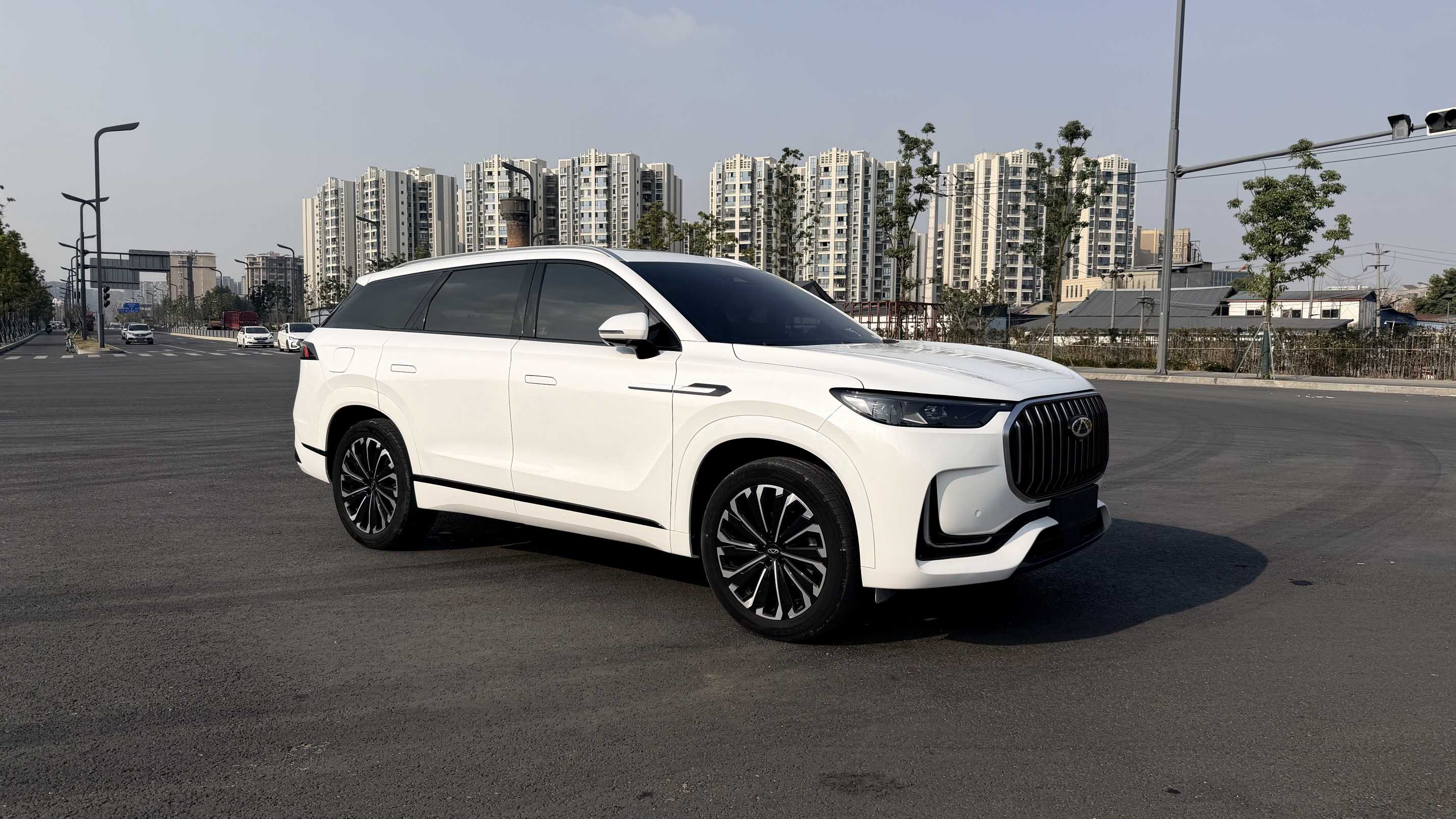 奇瑞 2023款 瑞虎9 2.0T 400T 两驱豪华版5座