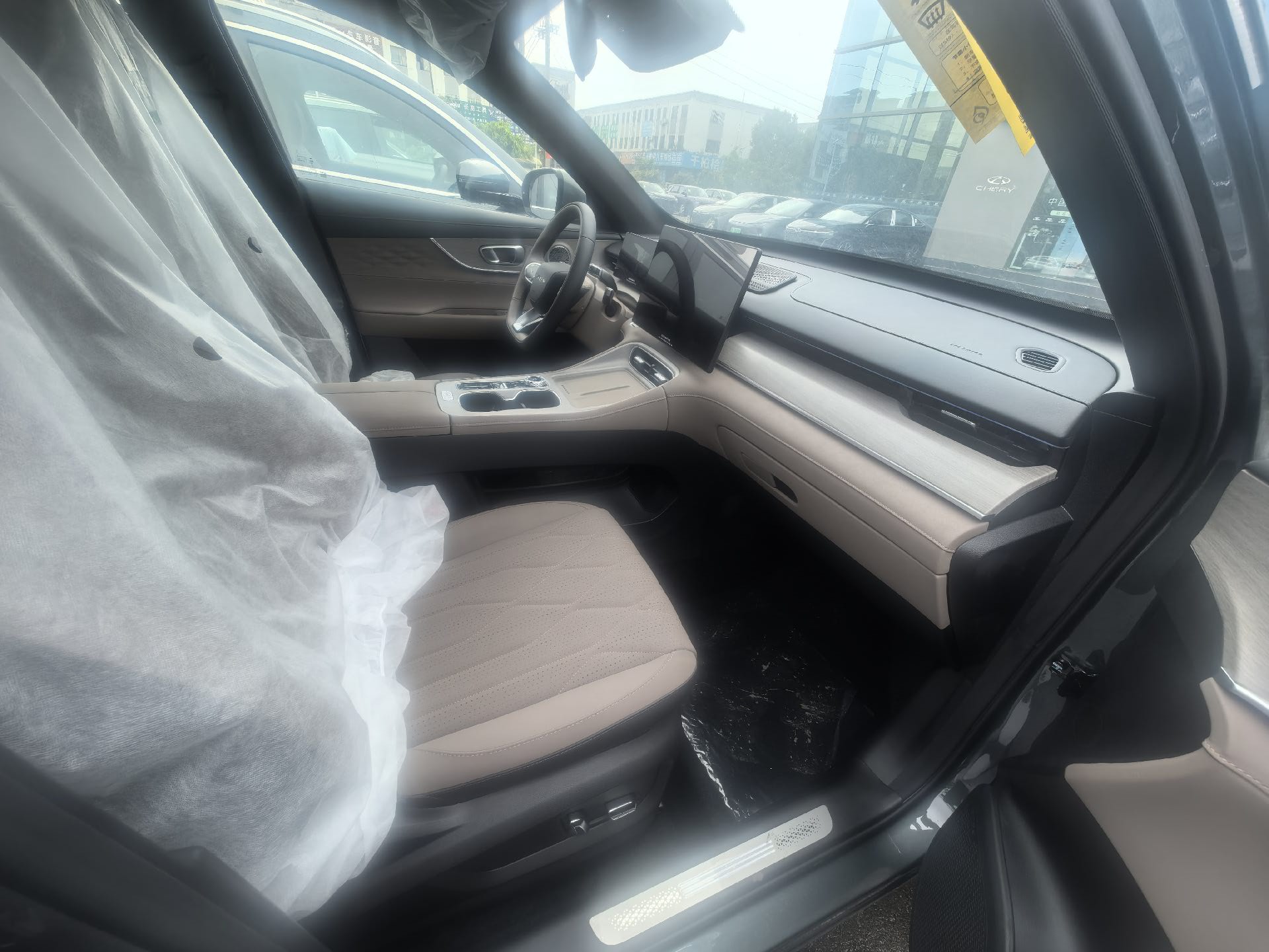 Chery Tiggo 8 PLUS 2.0T Huanta Champion 7-Seater Edition