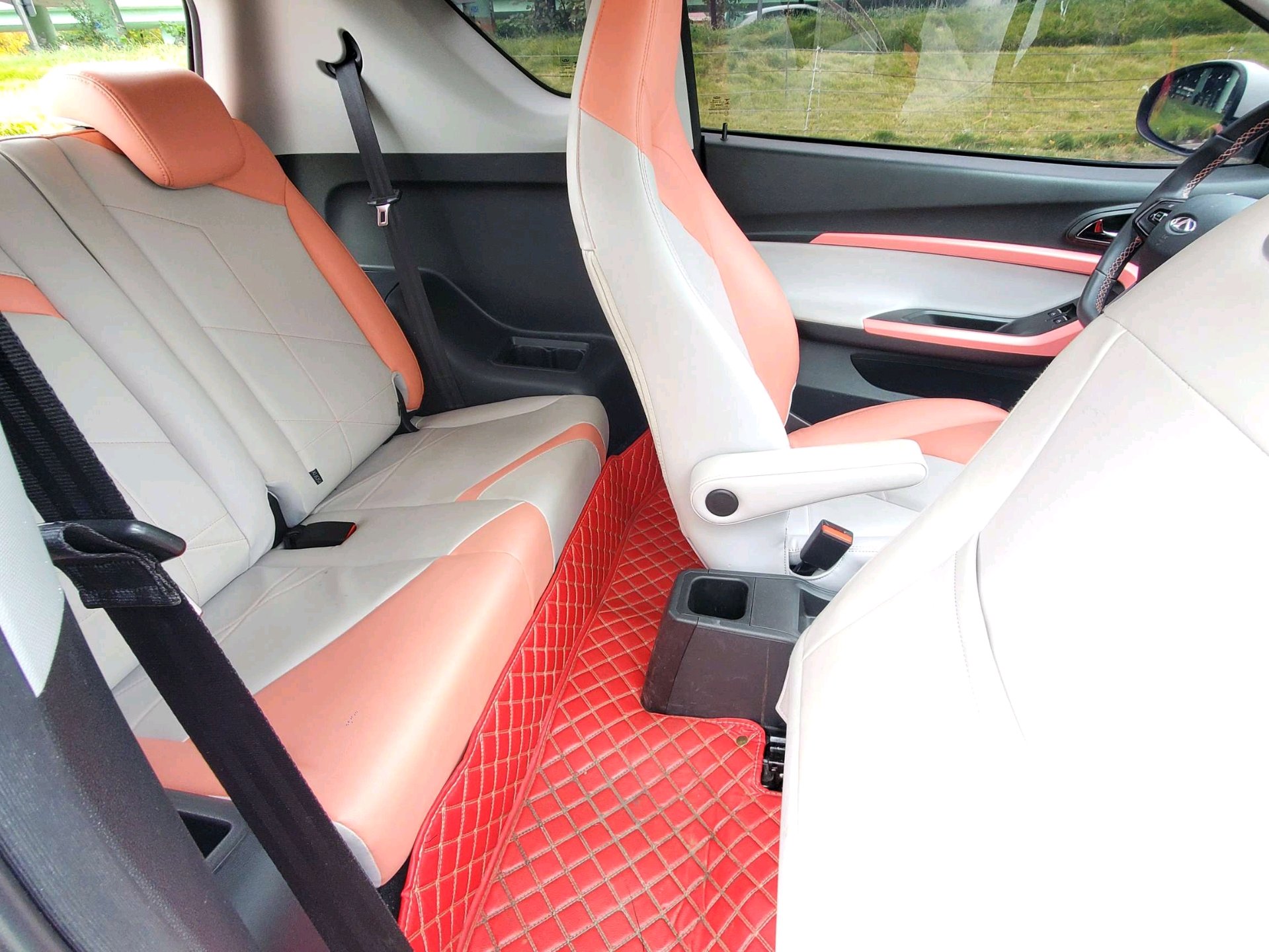 Chery 2022 eQ1 Sweet Pink Half Sugar Edition LFP 30kW 301km