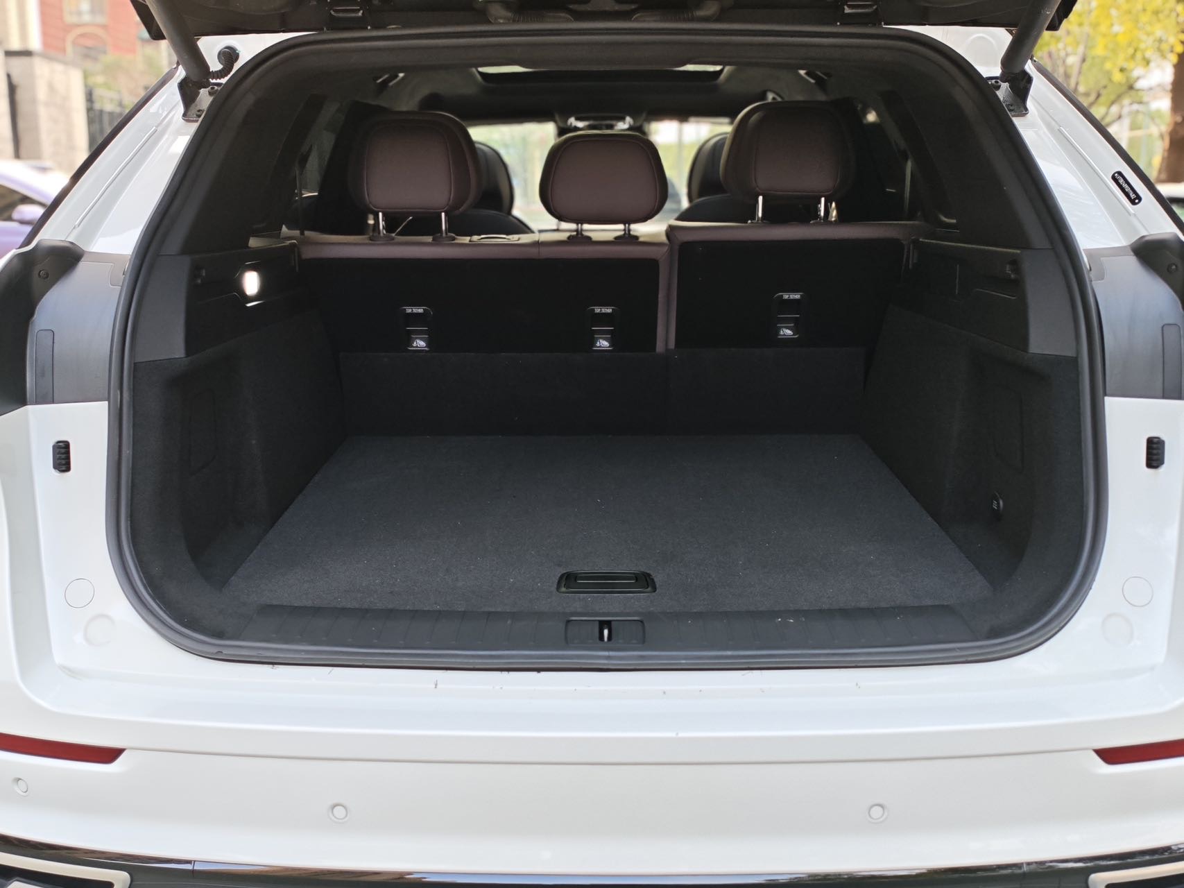 Chery 2025 Tiggo 9 2.0T 2WD Premium 5-Seater