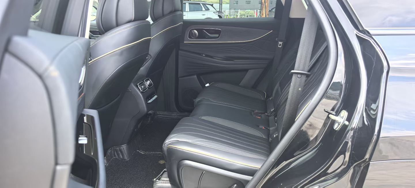 Chery 2023 Tiggo 9 2.0T 2WD Luxury 5-Seater