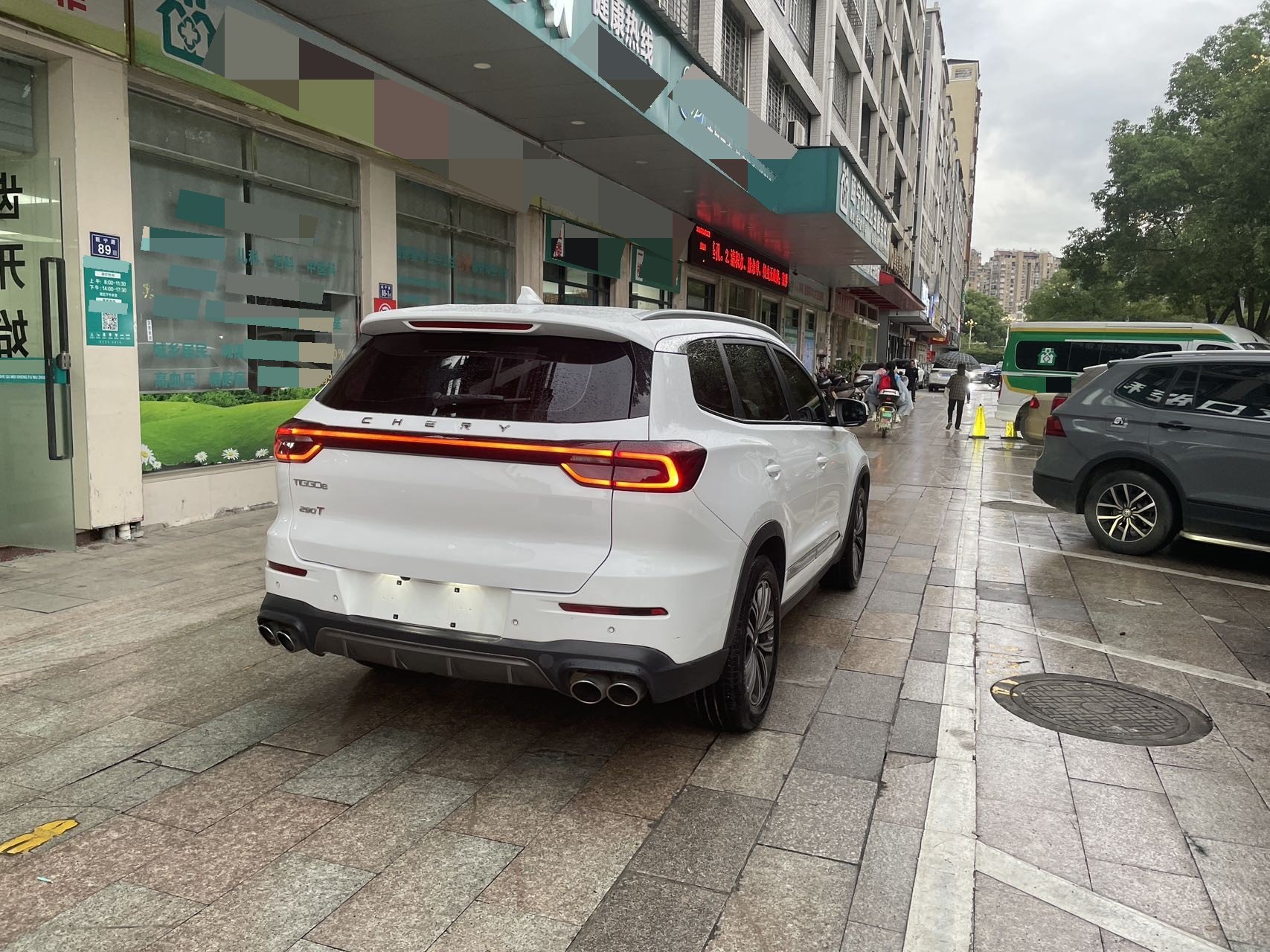 奇瑞 2021款 瑞虎8 1.6TGDI 290TGDI 鲲鹏版 逐风版