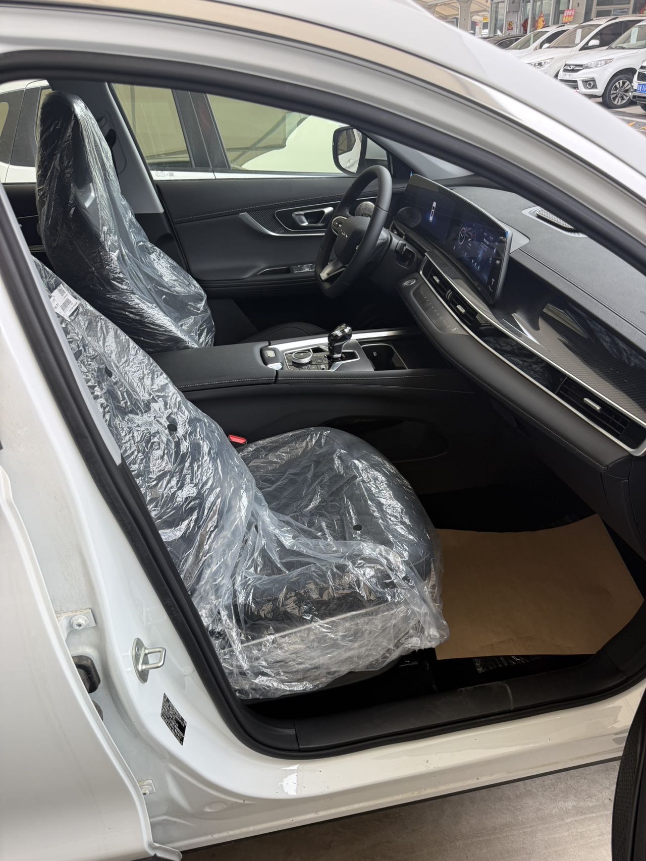 Chery 2025 Tiggo 7 PLUS 1.6TGDI Luxury